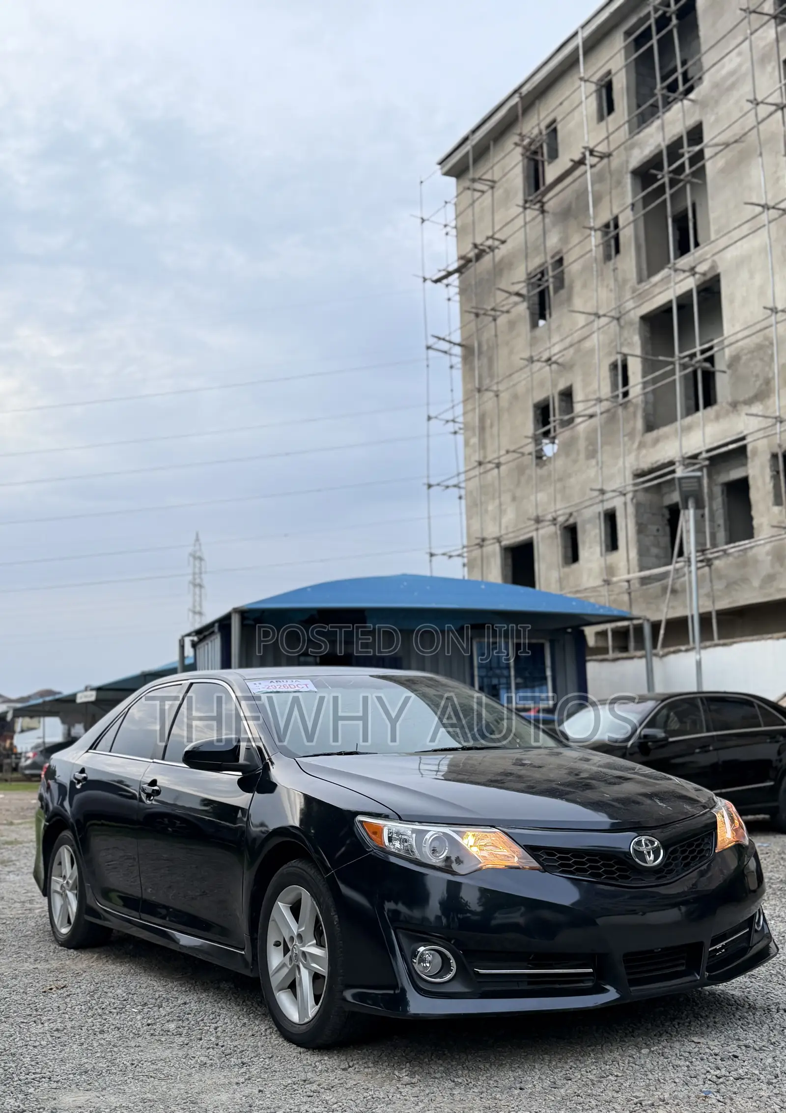 Toyota Camry SE 4dr Sedan (2.5L 4cyl 6A) 2013 Blue