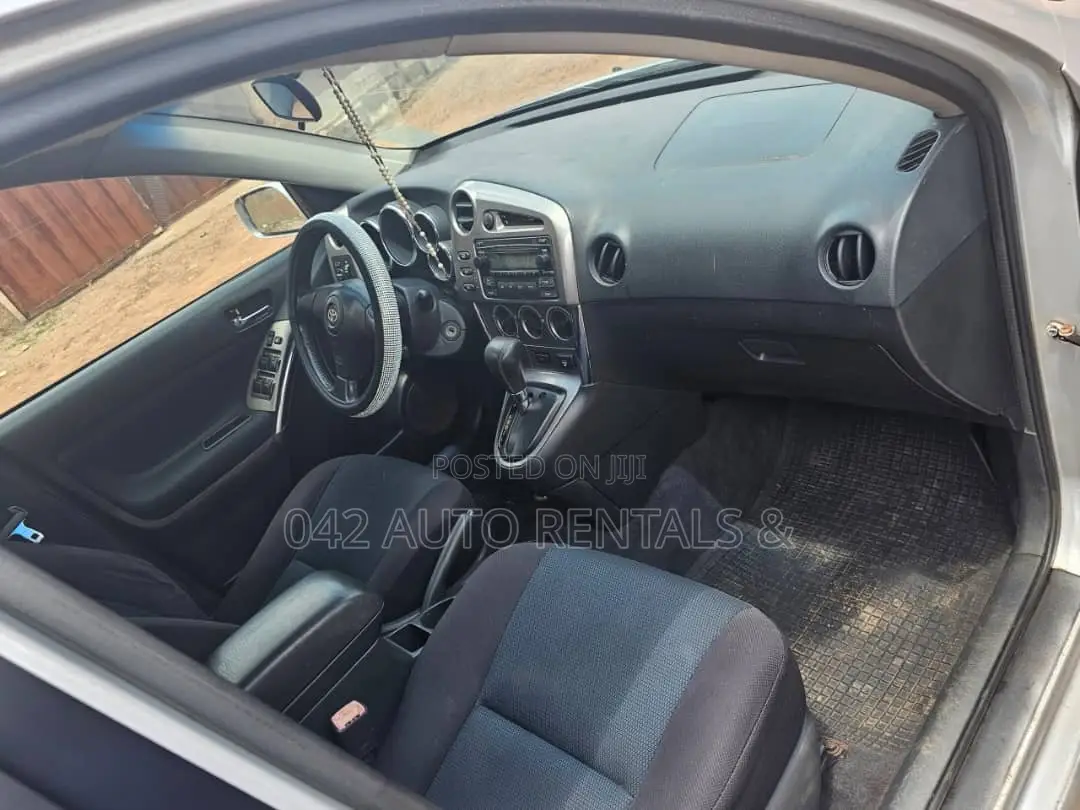 Toyota Matrix 2006 Silver