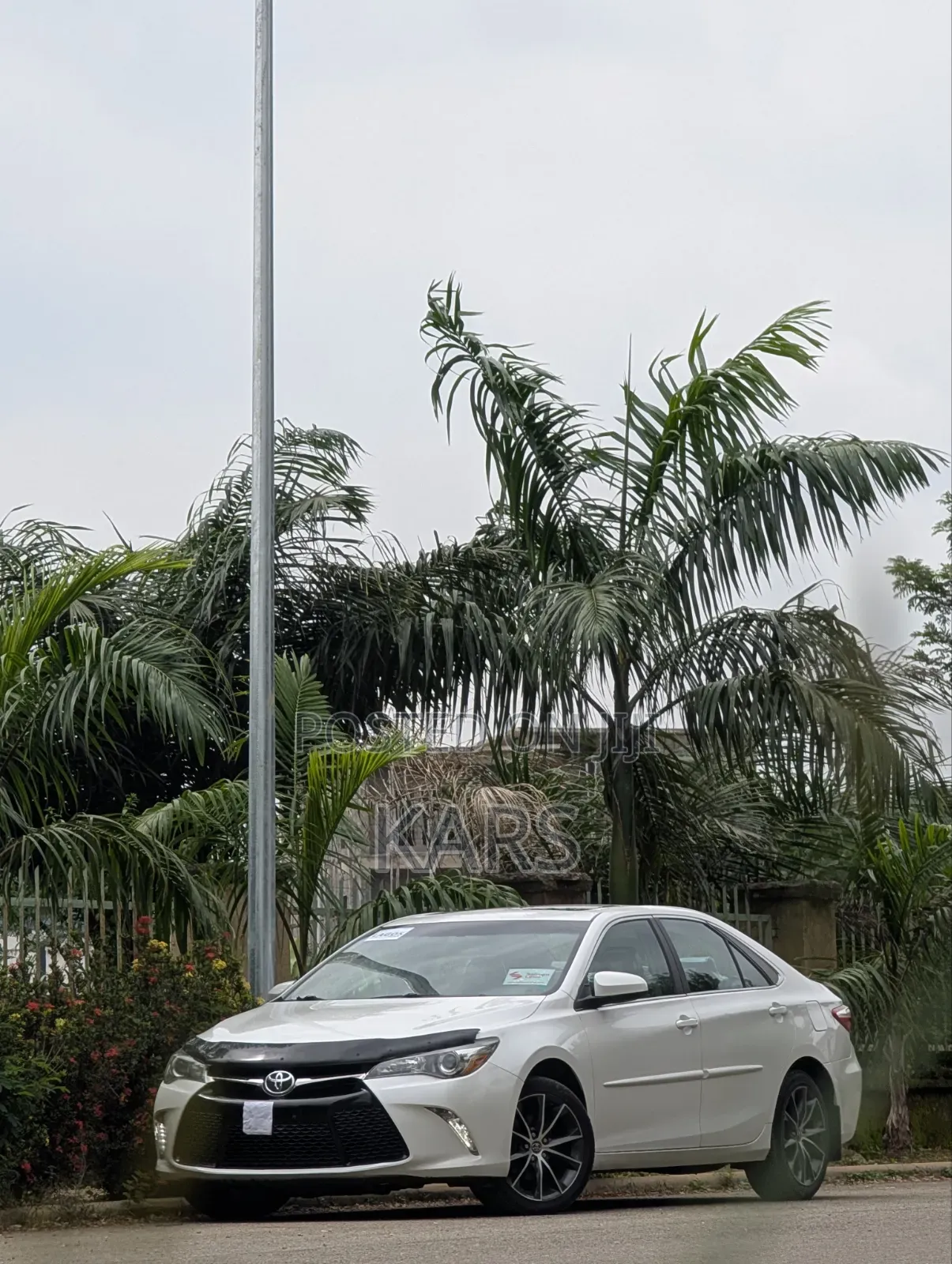Toyota Camry XSE 4dr Sedan (2.5L 4cyl 6A) 2015 White