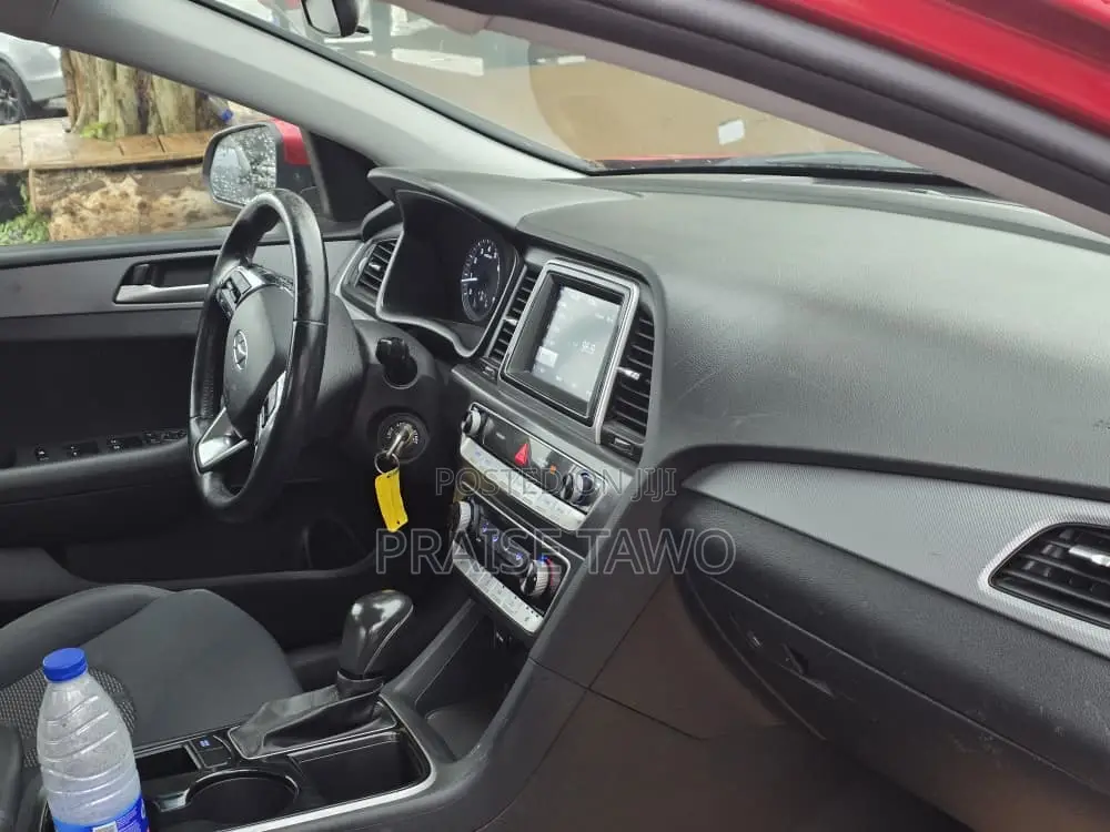 Hyundai Sonata 2018 Red