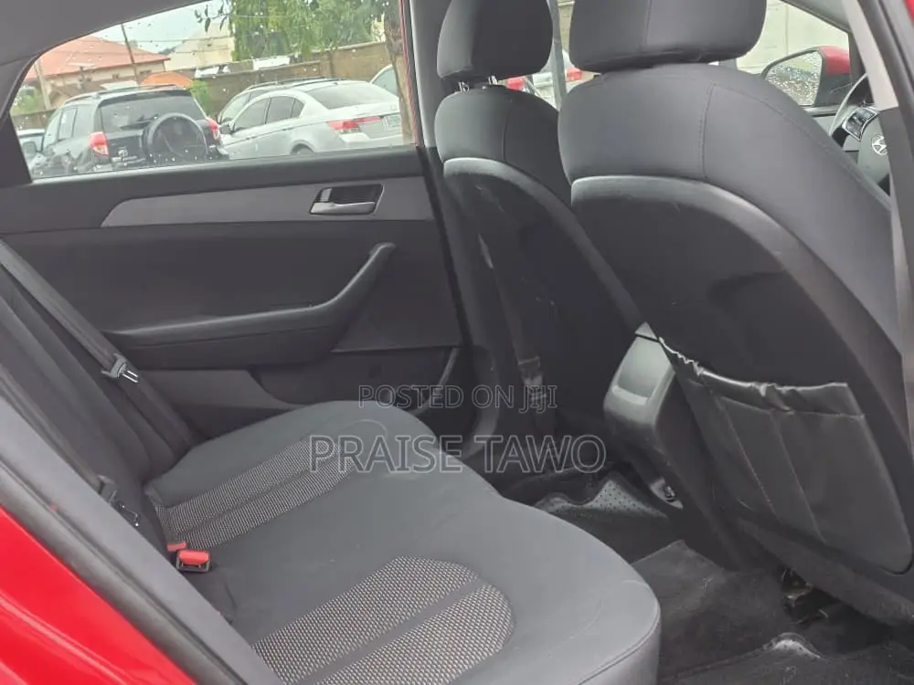 Hyundai Sonata 2018 Red