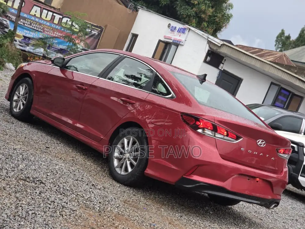 Hyundai Sonata 2018 Red