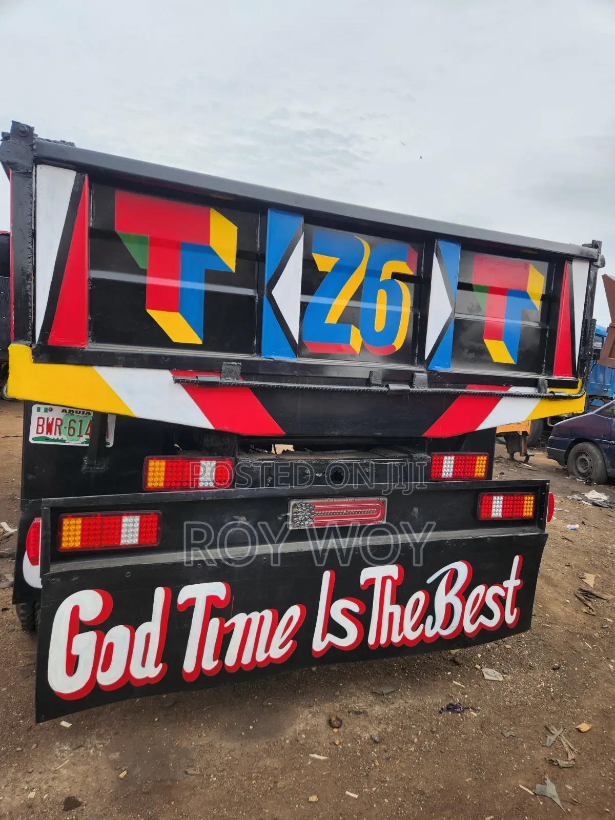 Standard Coupled Benz 911 Tipper