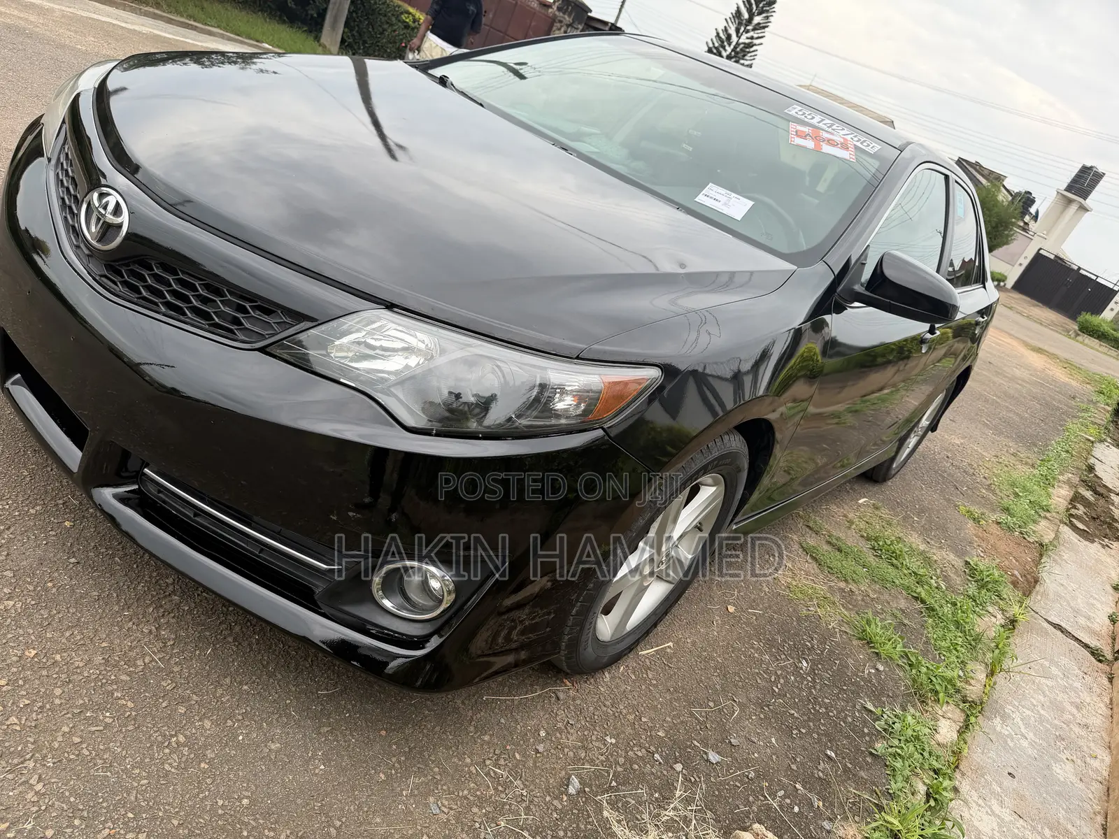 Toyota Camry SE 4dr Sedan (2.5L 4cyl 6A) 2013 Black