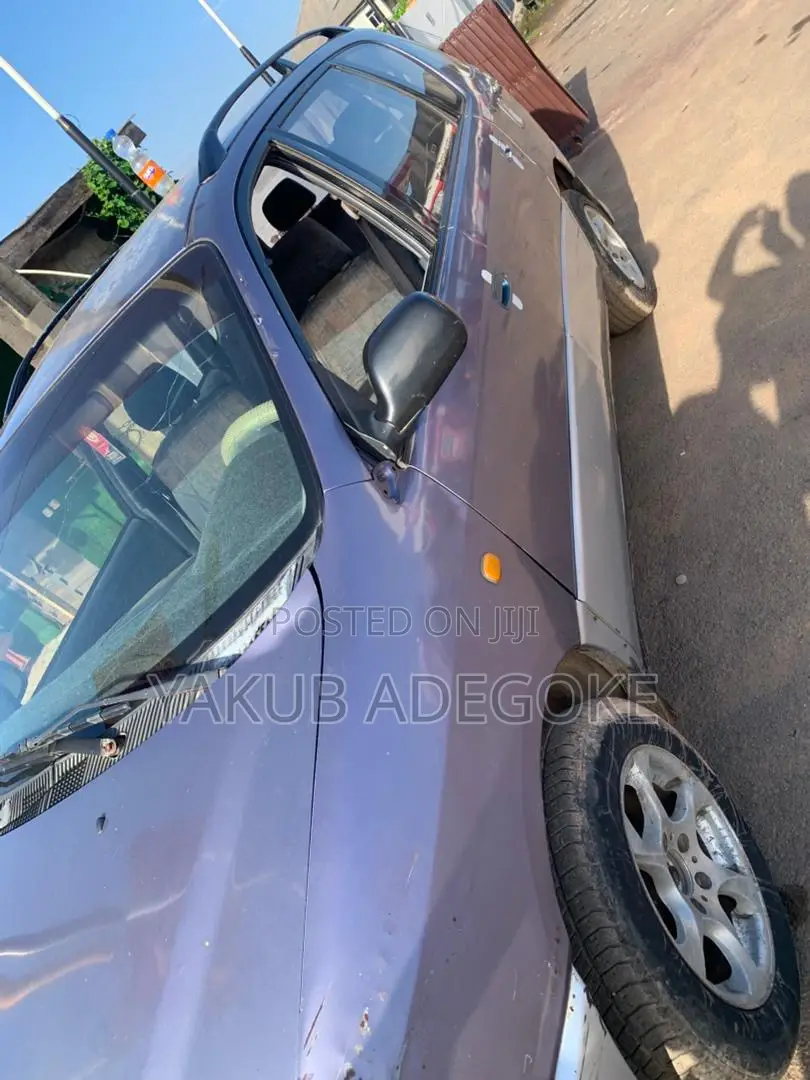 Toyota Picnic 2.0 FWD 2005 Gray
