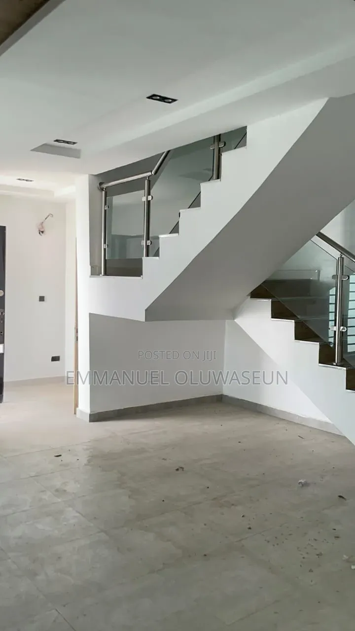 5bdrm Townhouse / Terrace in Zone 1 / Wuse for rent