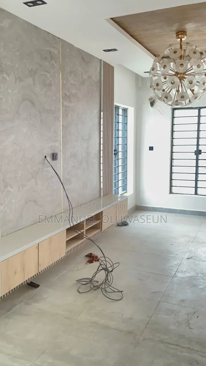 5bdrm Townhouse / Terrace in Zone 1 / Wuse for rent