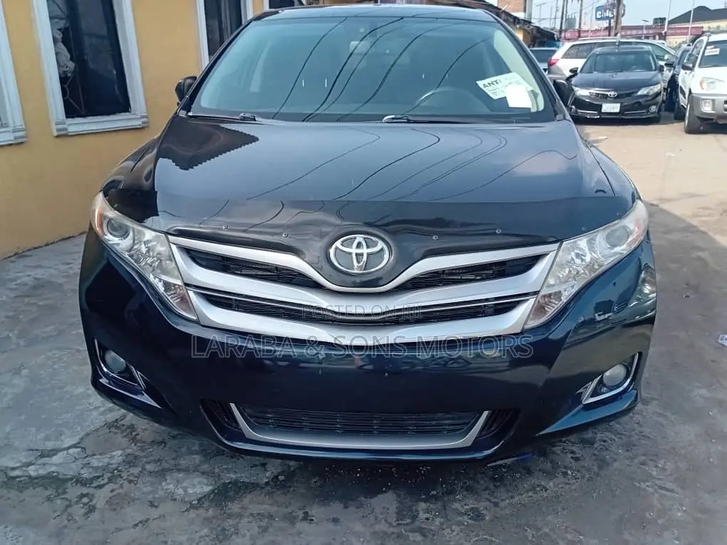 Toyota Venza XLE 4dr Wagon (3.5L 6cyl 6A) 2015 Black