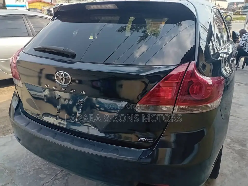 Toyota Venza XLE 4dr Wagon (3.5L 6cyl 6A) 2015 Black