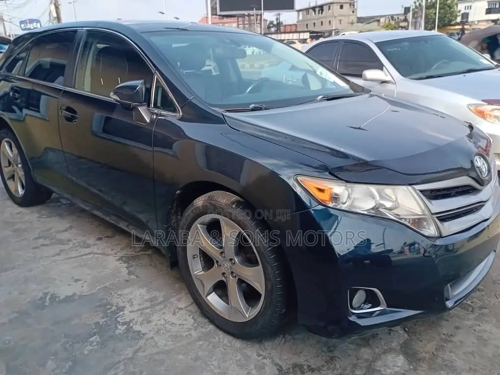 Toyota Venza XLE 4dr Wagon (3.5L 6cyl 6A) 2015 Black