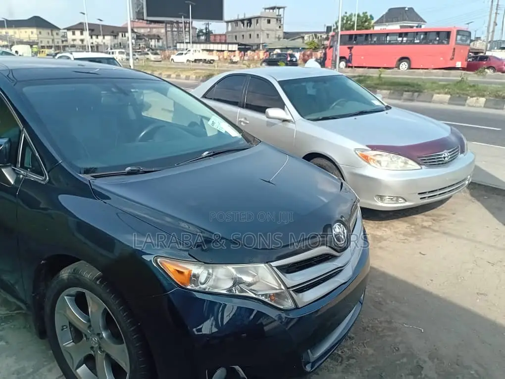 Toyota Venza XLE 4dr Wagon (3.5L 6cyl 6A) 2015 Black