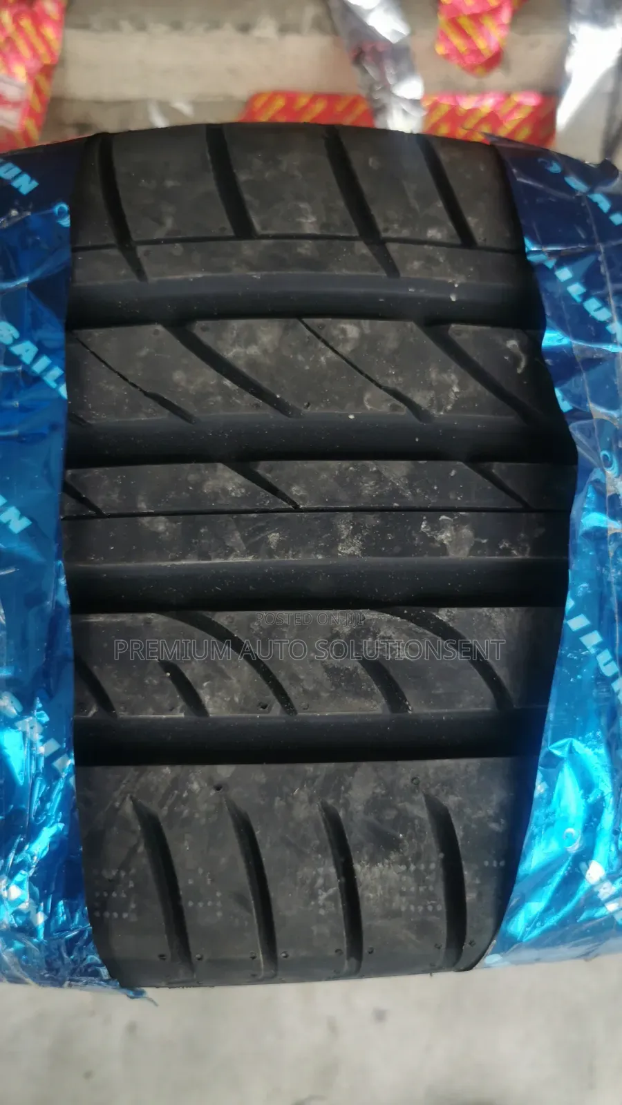 Brand New 295/40r22
