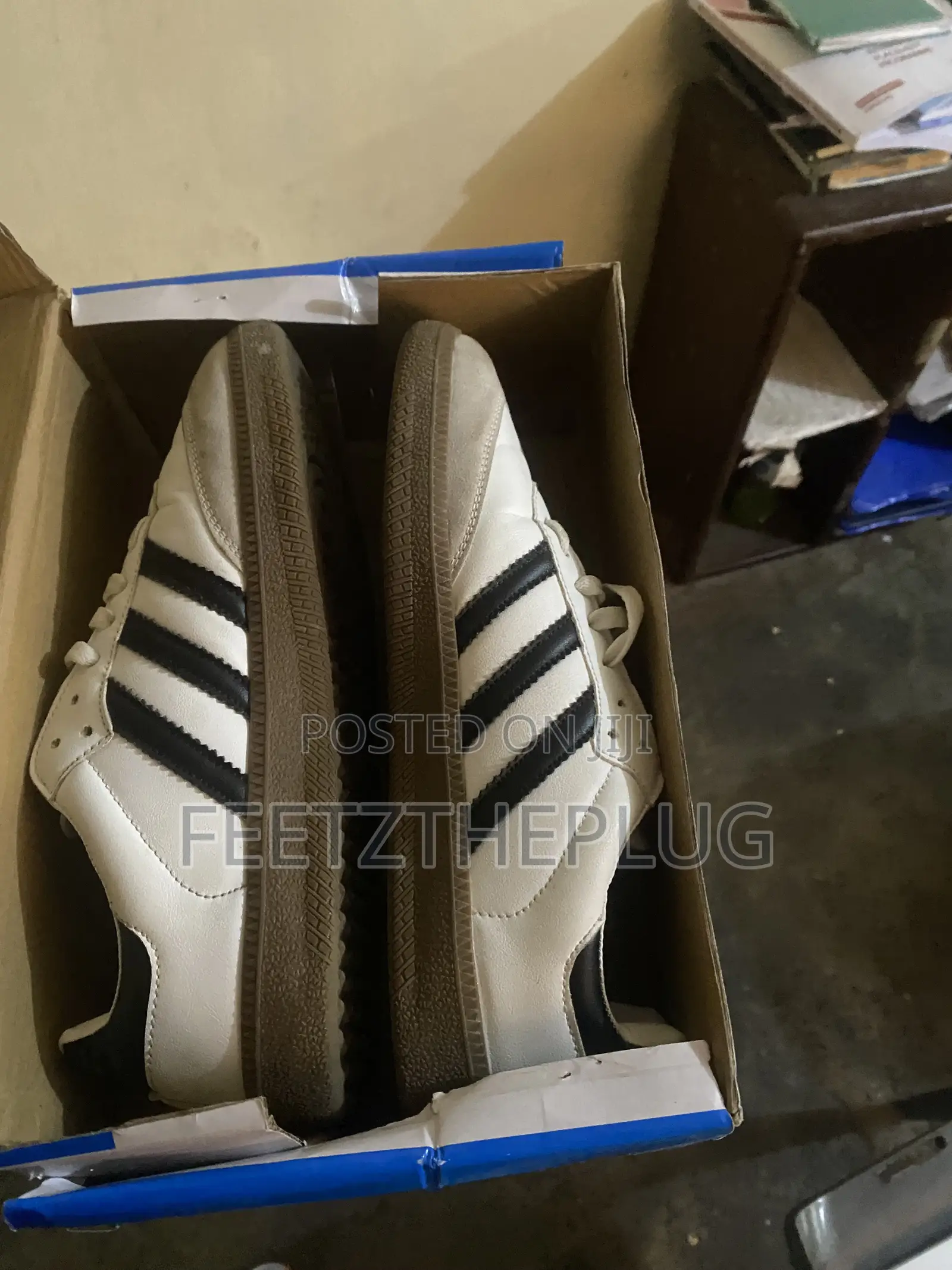 Adidas Sambas