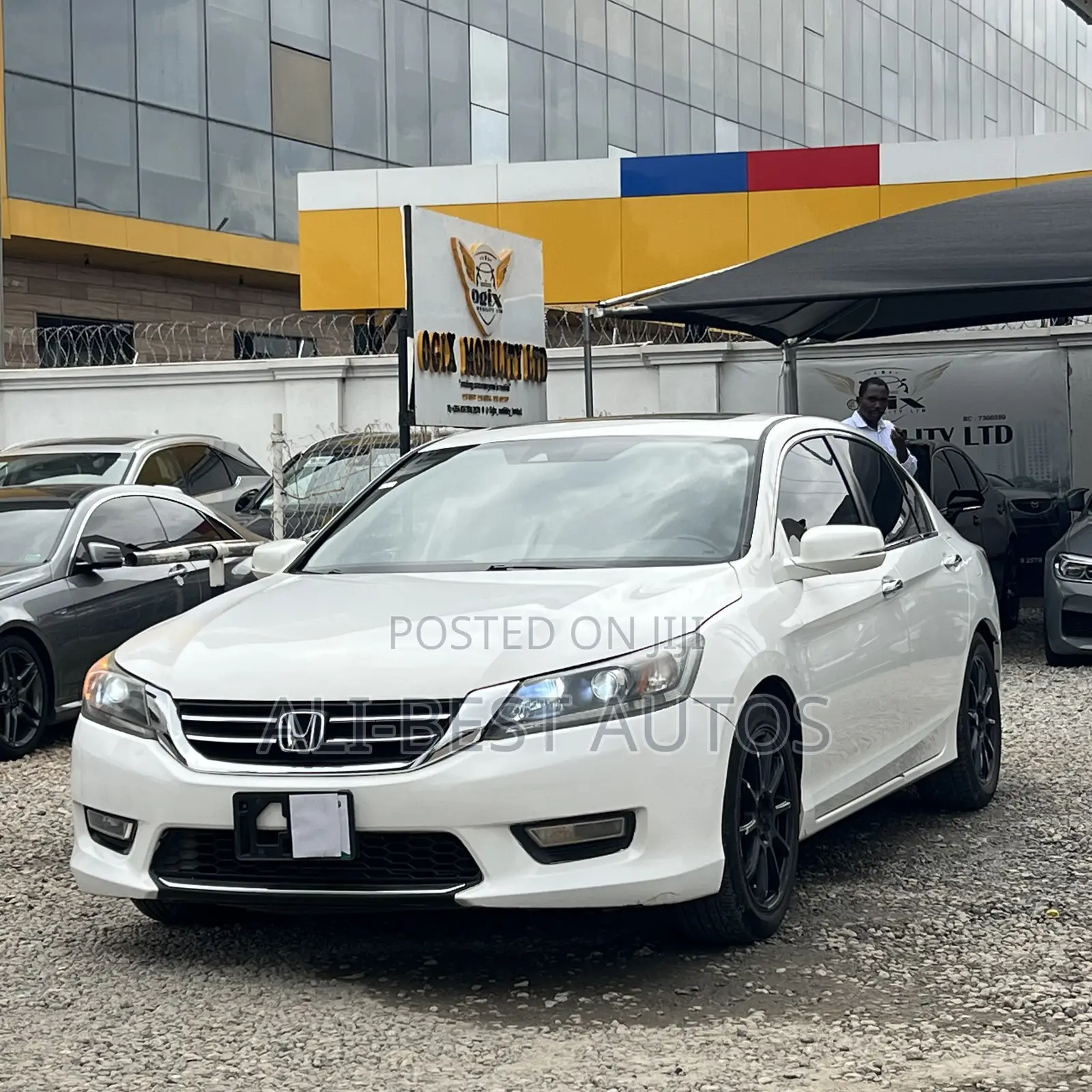 Honda Accord 2013 White