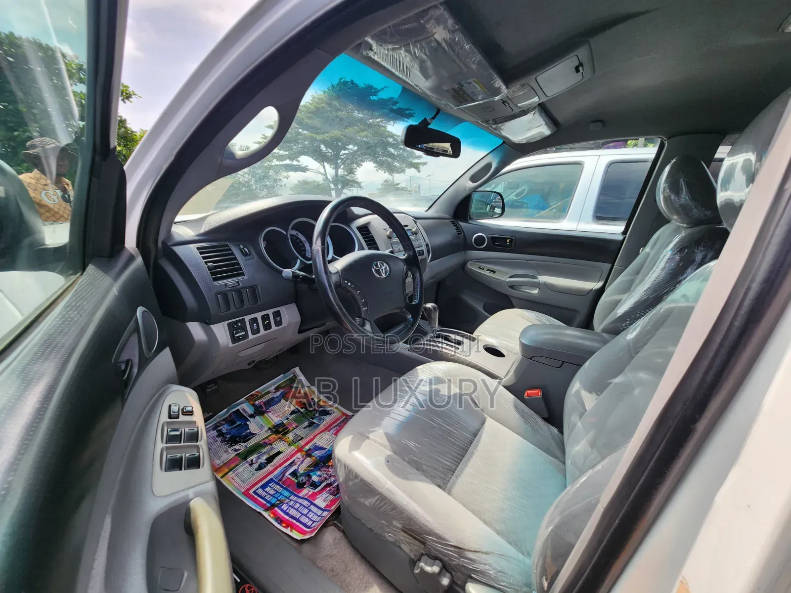 Toyota Tacoma 2009 White