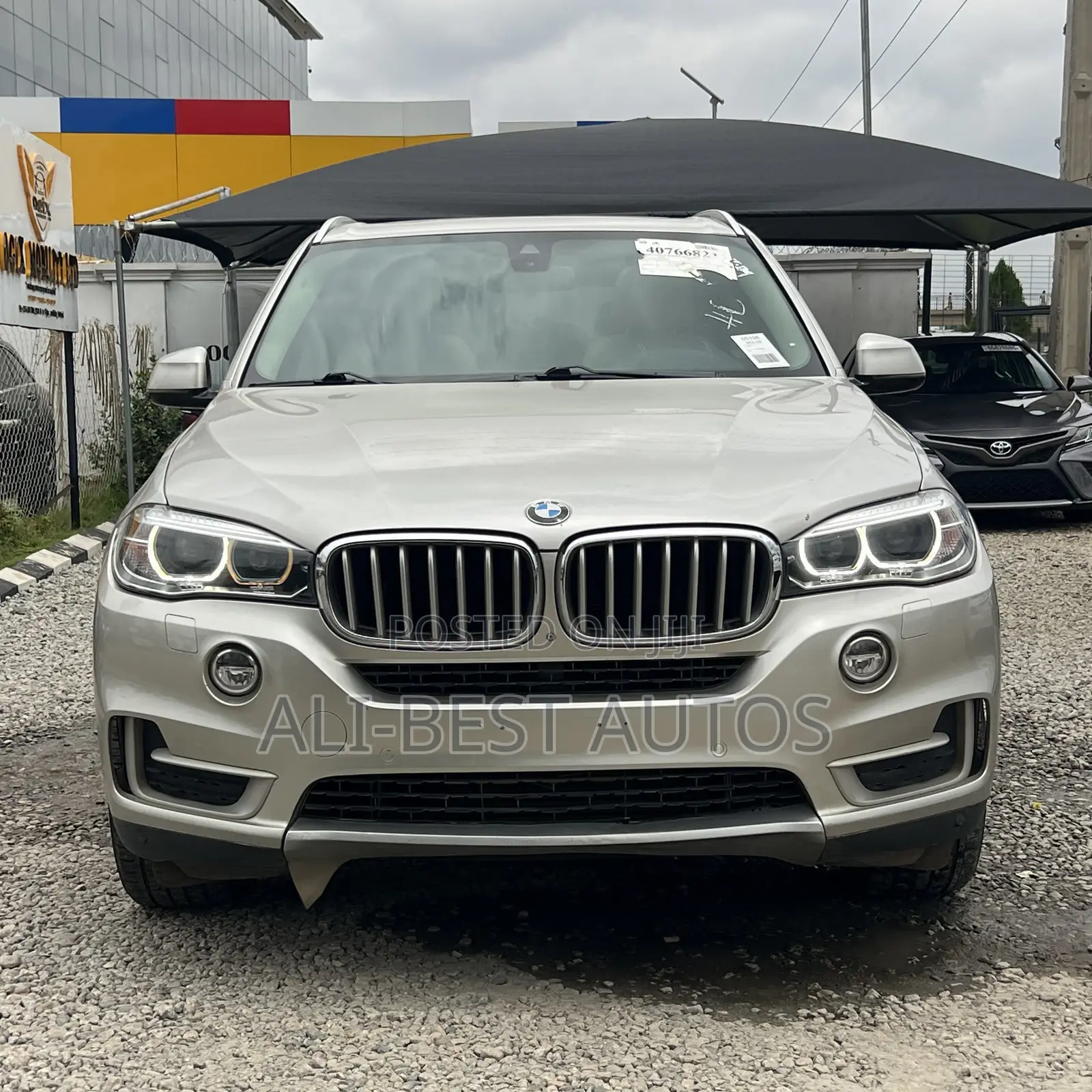 BMW X5 xDrive35i 4dr SUV AWD (3.0L 6cyl Turbo 8A) 2015 Gold