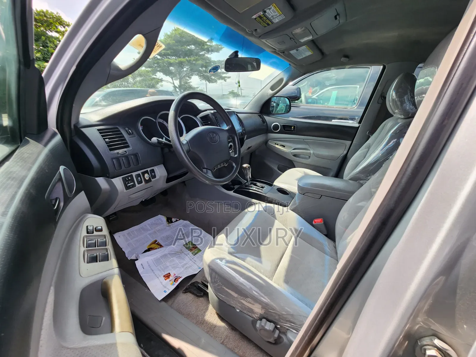 Toyota Tacoma 2011 Gray