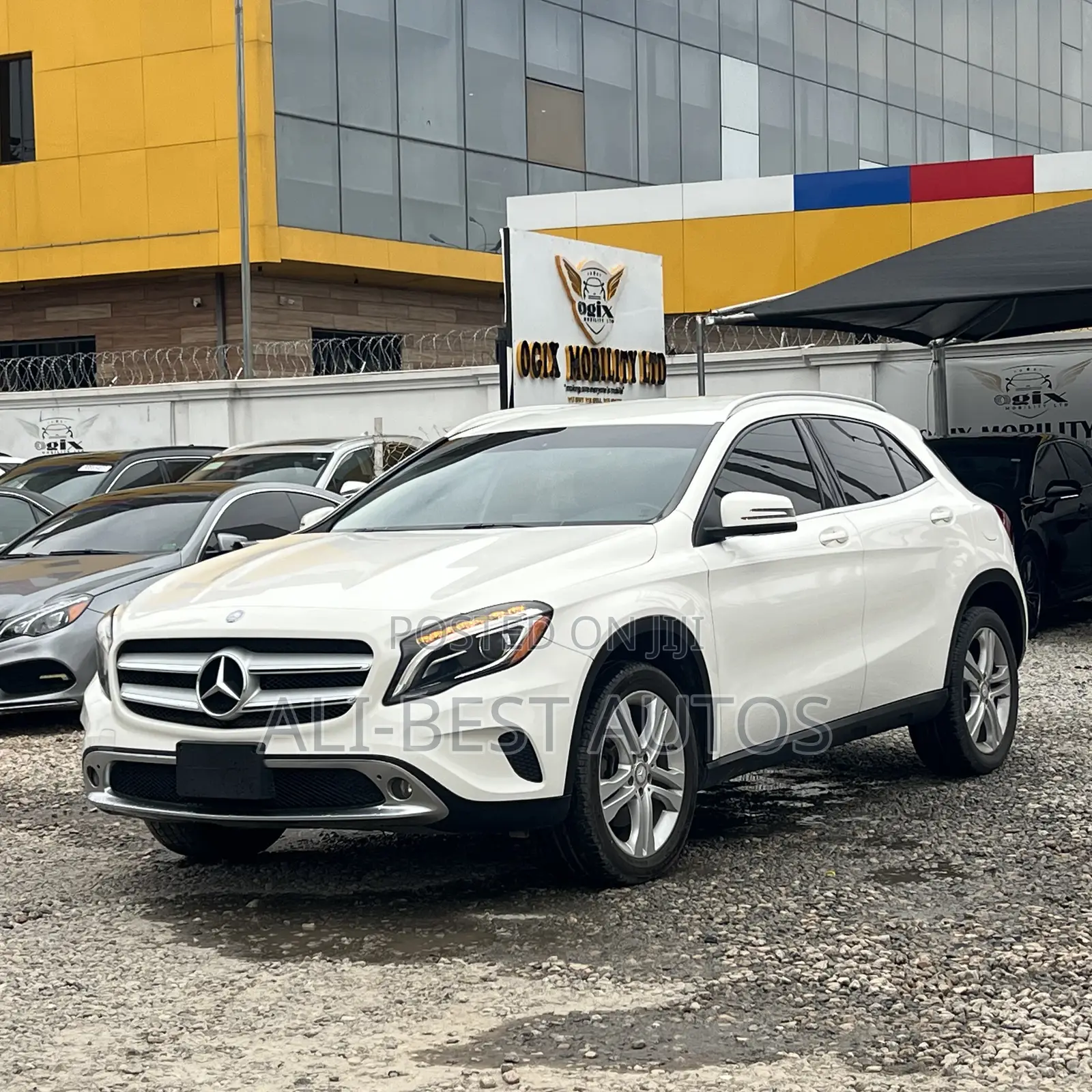 Mercedes-Benz GLA 250 2015 White