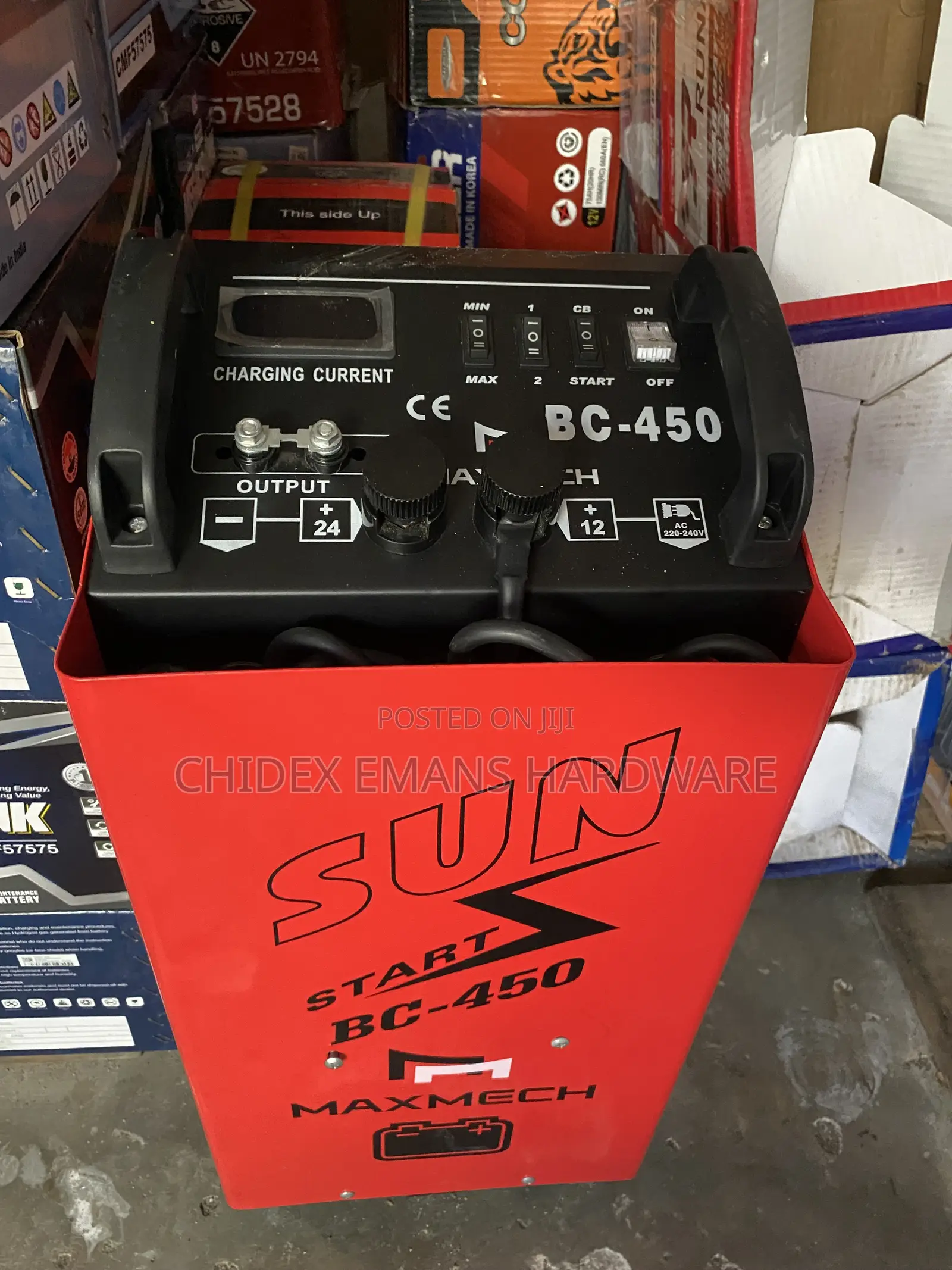 Maxmech Bc-450 Heavy-Duty Battery Charger for 12v and 24v Batteries.