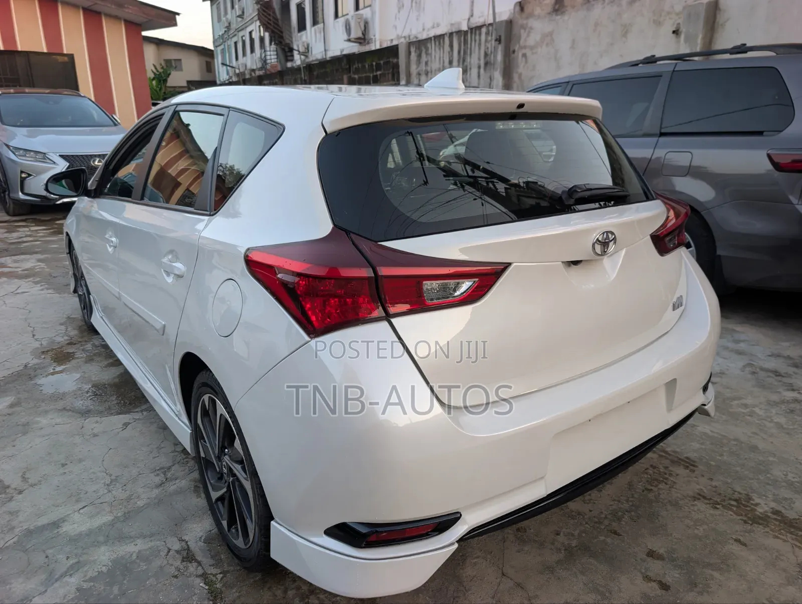 Toyota Corolla 2017 White