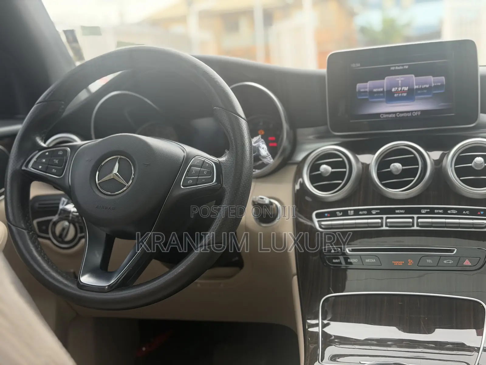 Mercedes-Benz GLC-Class 2017 Red