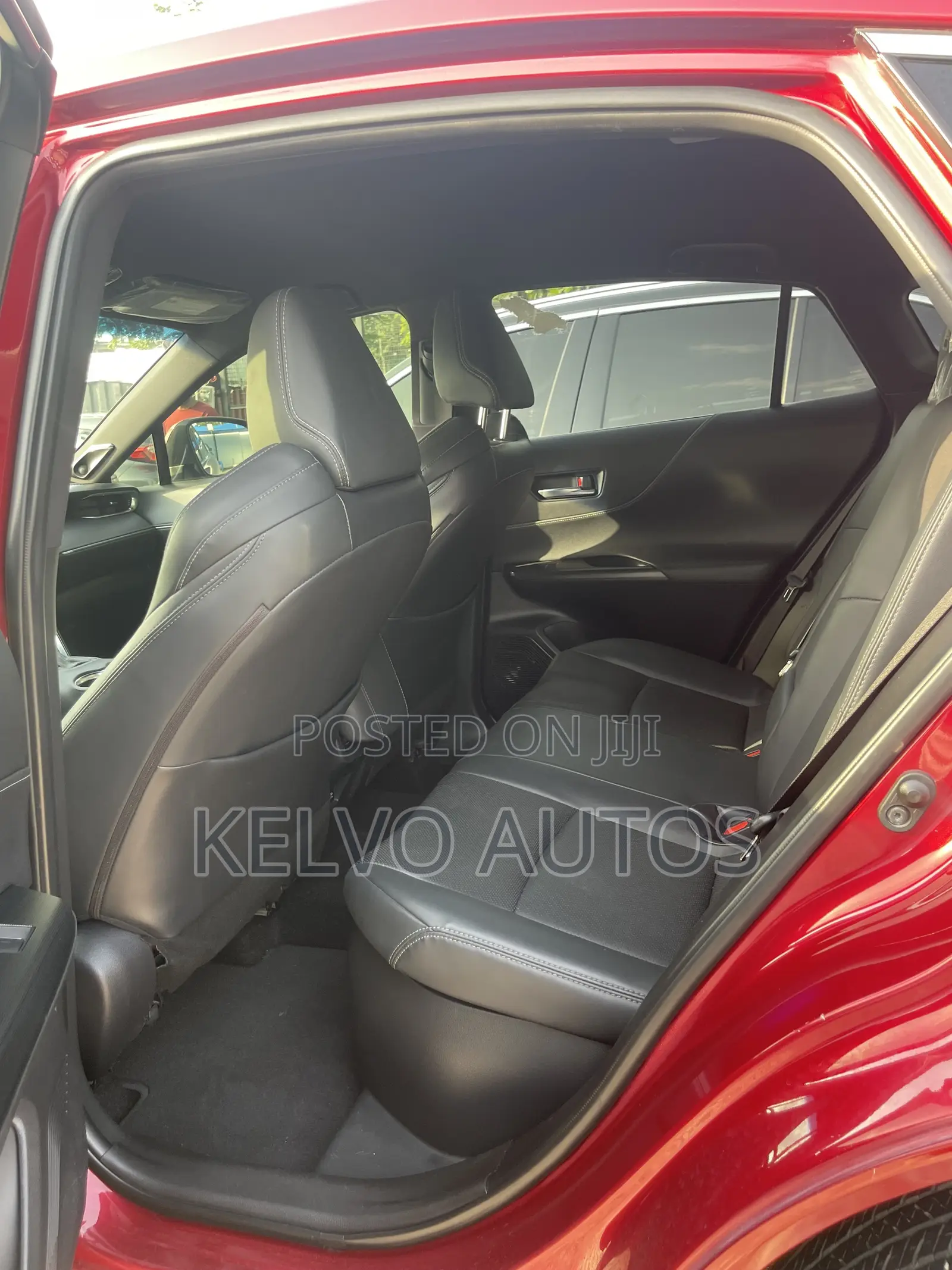Toyota Venza 2022 Red