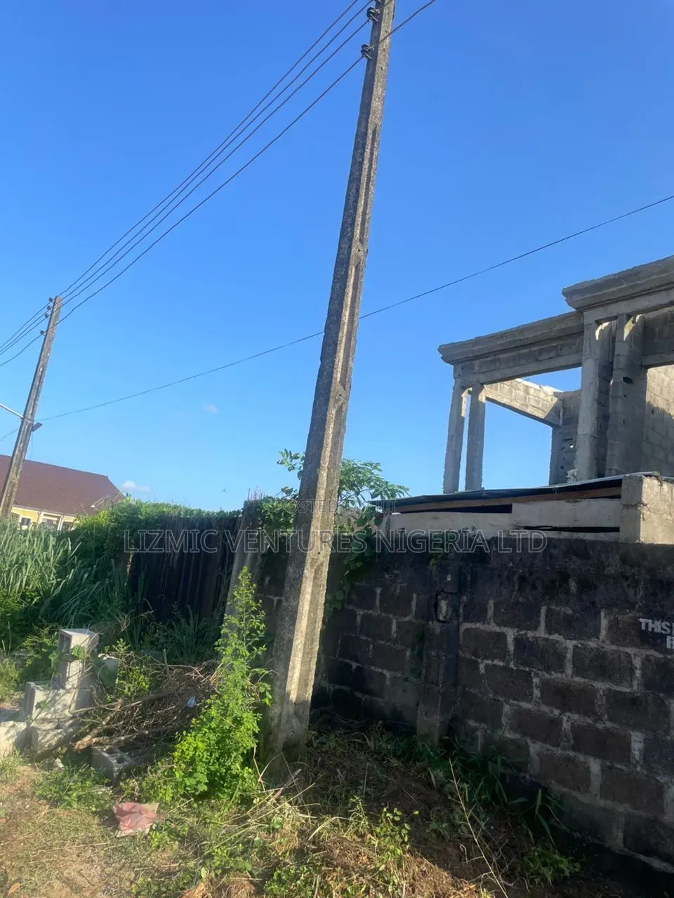 5bdrm Duplex in Hand Of Fire, Igando / Ikotun/Igando for sale