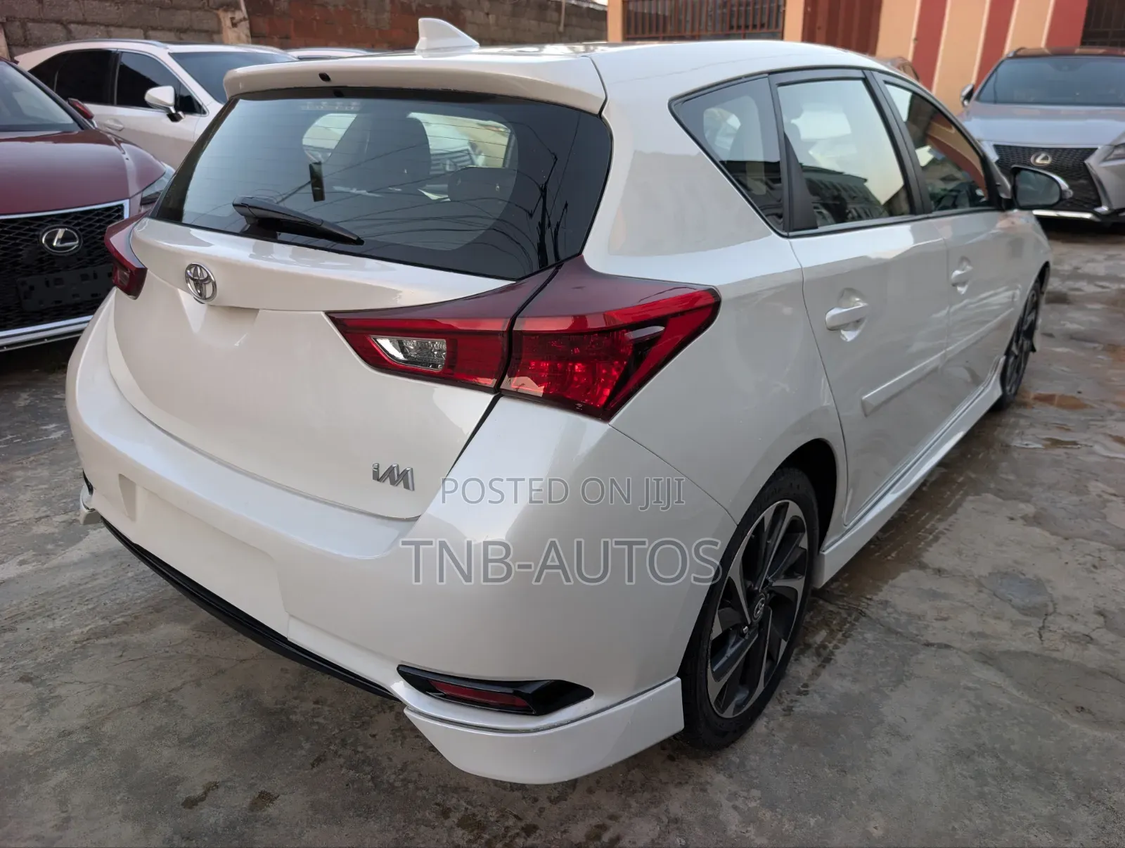 Toyota Corolla 2017 White