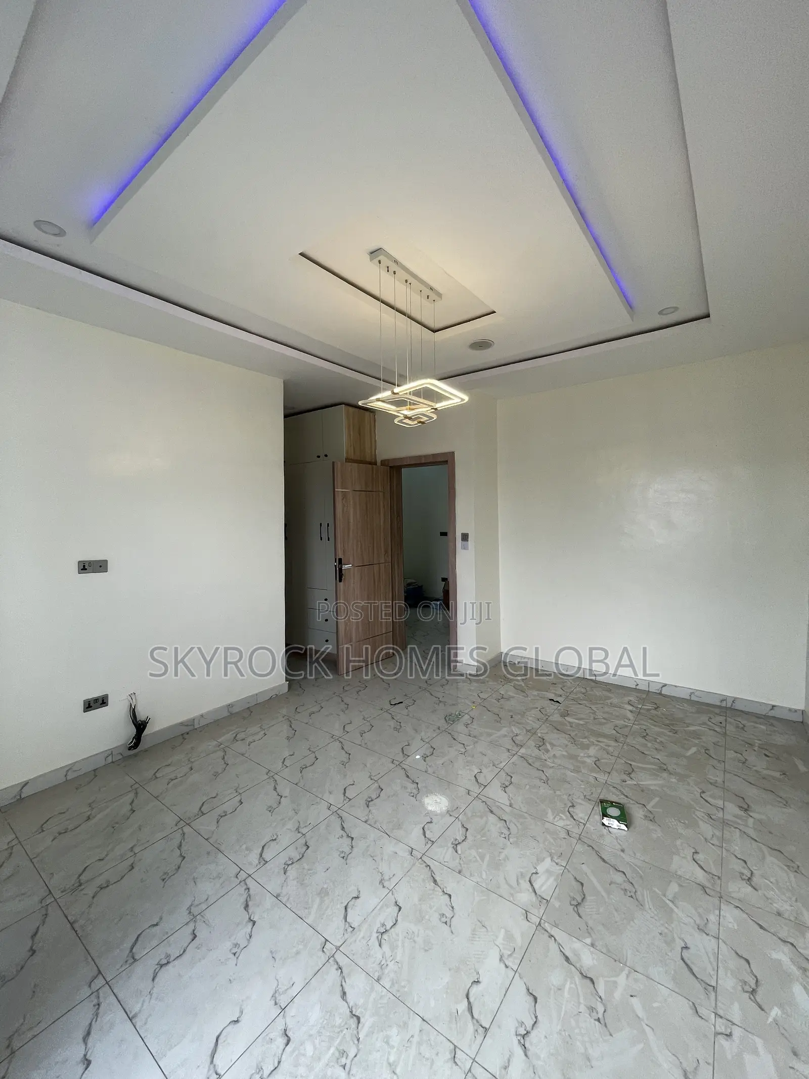 3bdrm Duplex in Abraham Adesanya Estate for rent