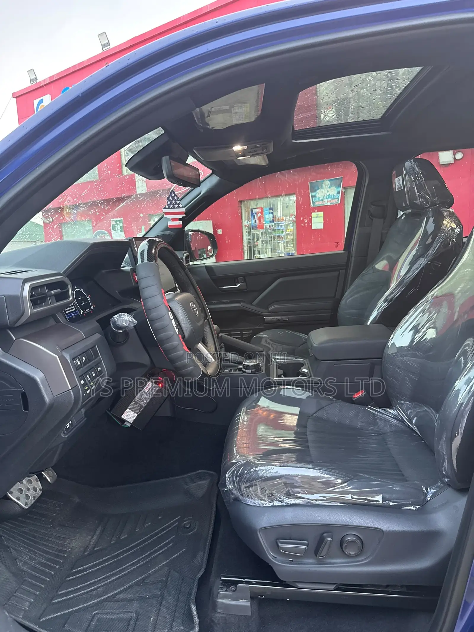Toyota Tacoma TRD Off-Road Double Cab 4WD 5.0 ft. SB (Automatic) 2025