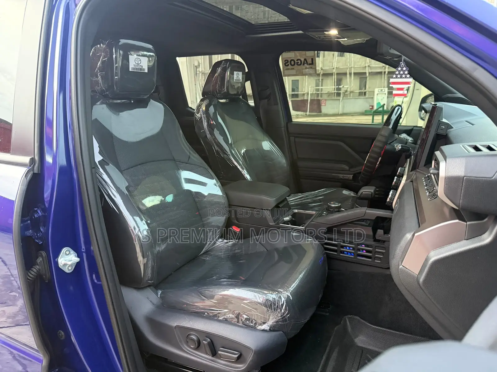 Toyota Tacoma TRD Off-Road Double Cab 4WD 5.0 ft. SB (Automatic) 2025