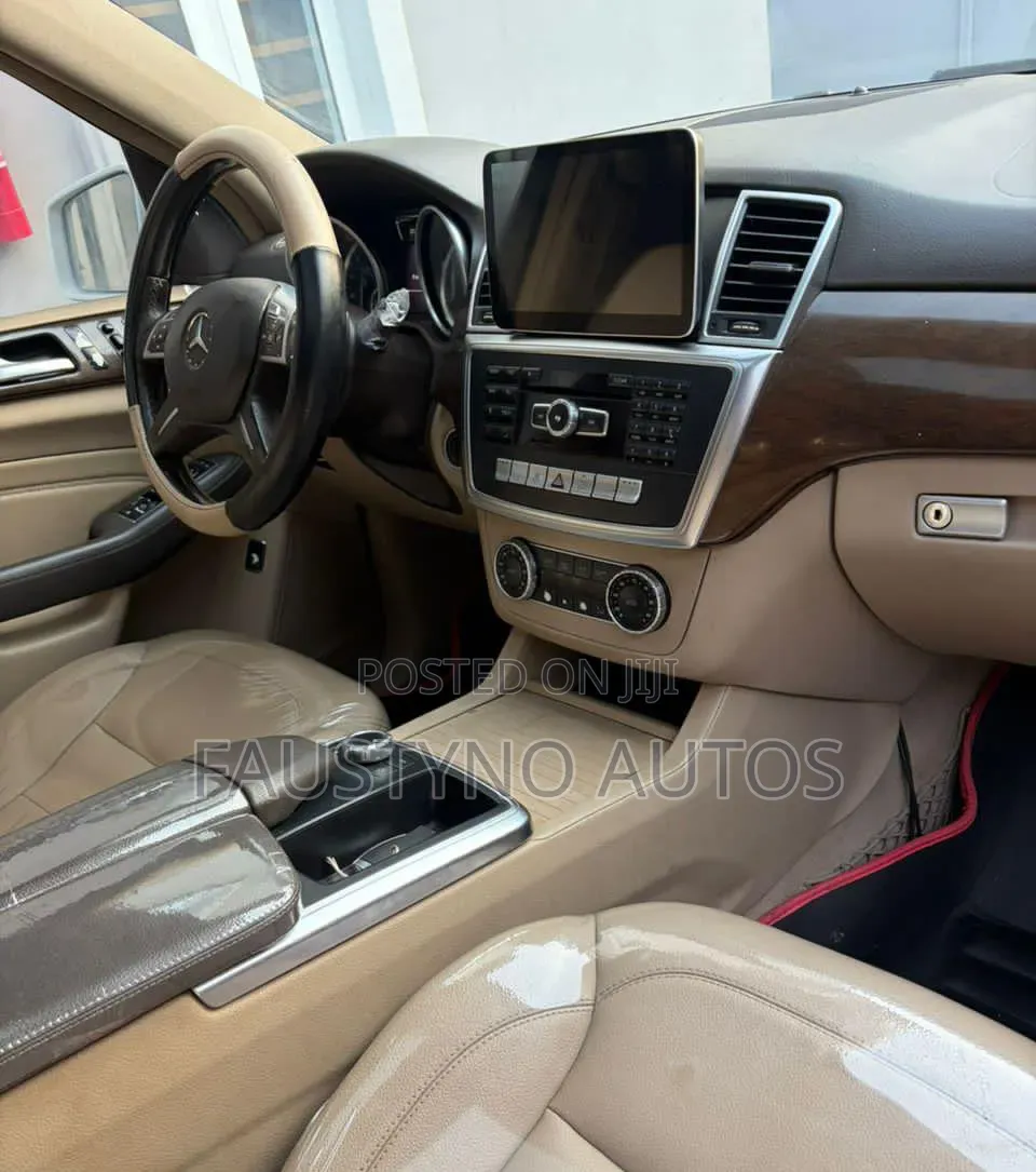 Mercedes-Benz M Class 2013 White
