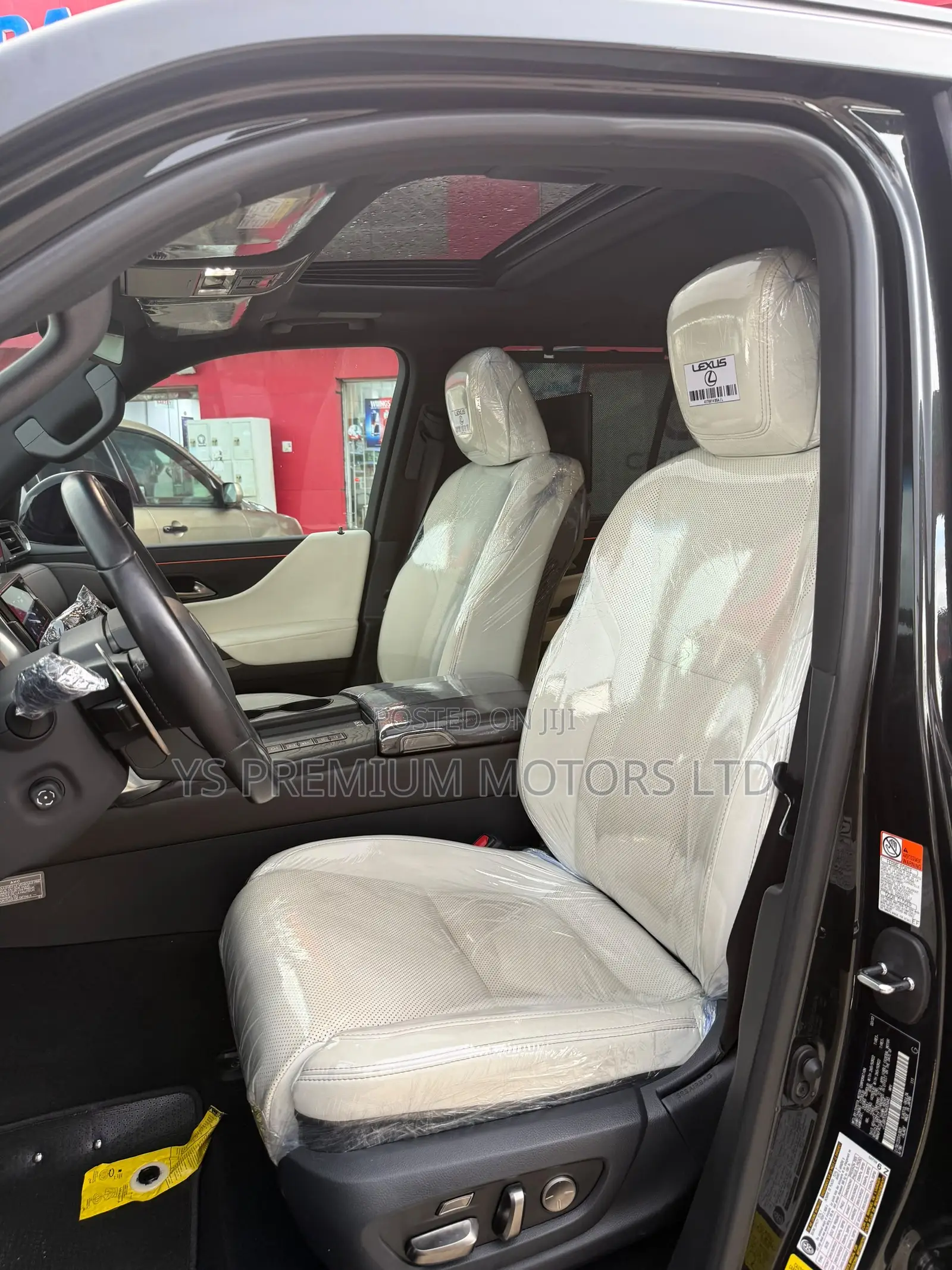 Lexus LX 600 2022 Black