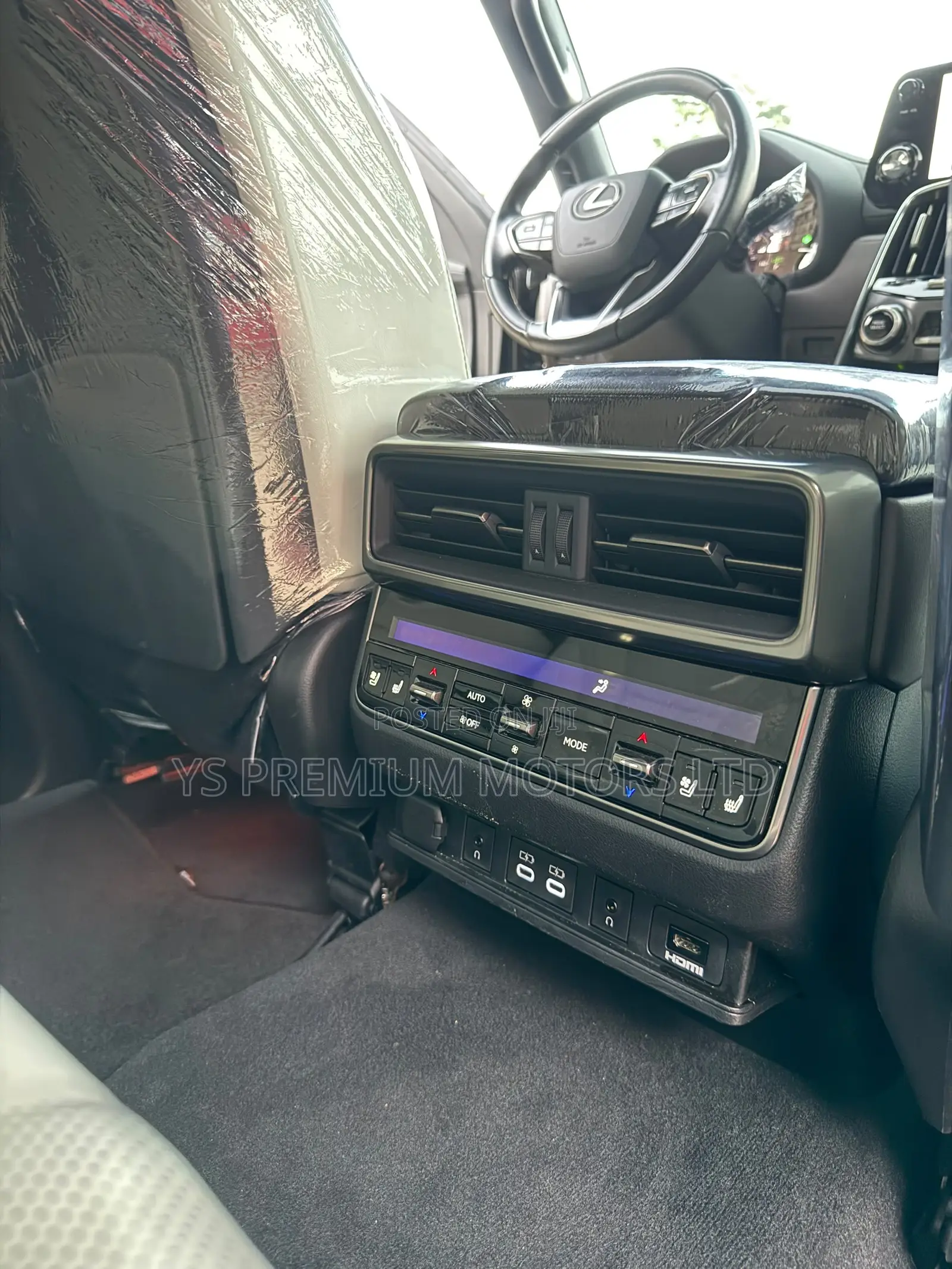 Lexus LX 600 2022 Black