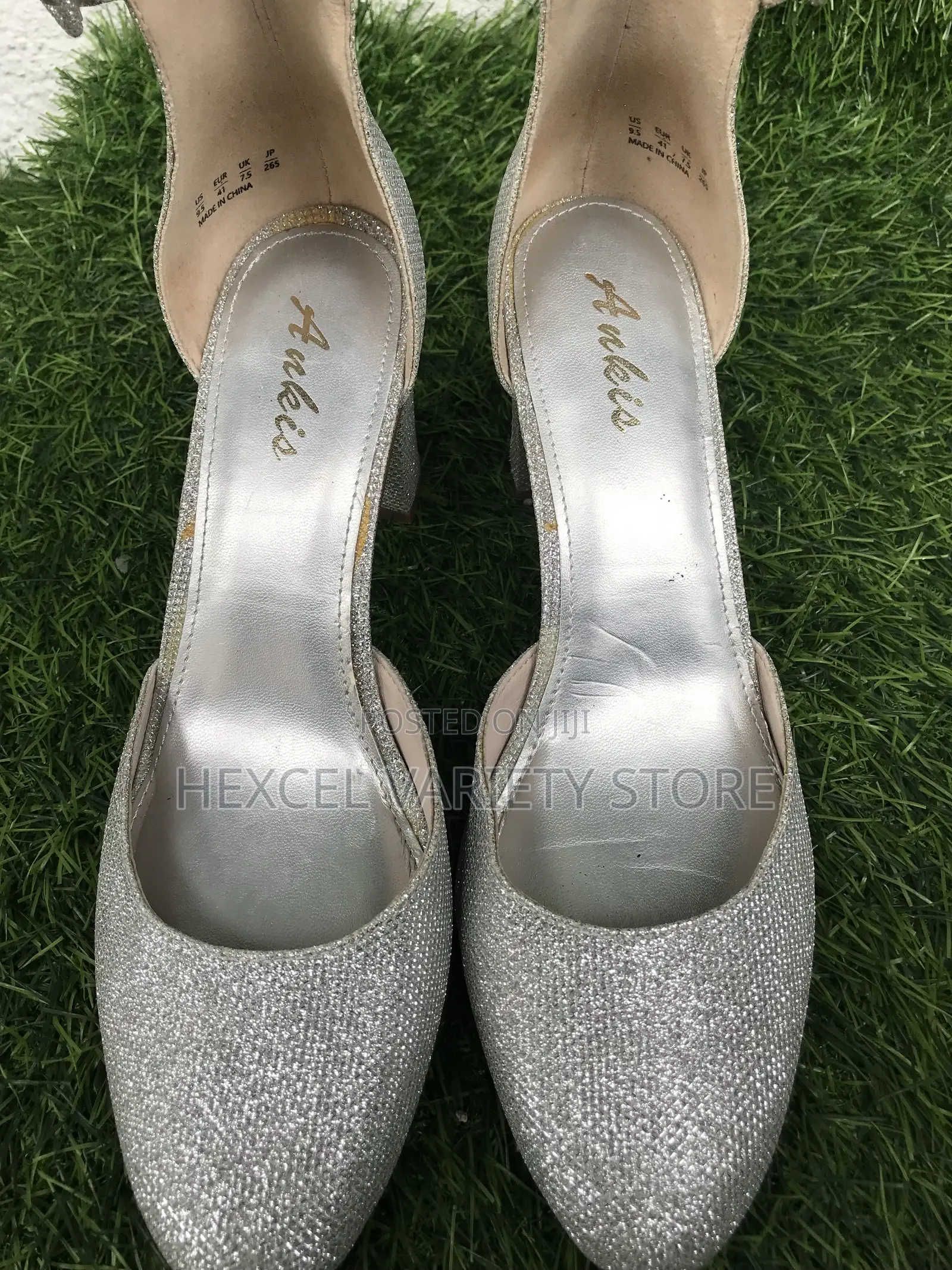 Original Aukie Silver Heels