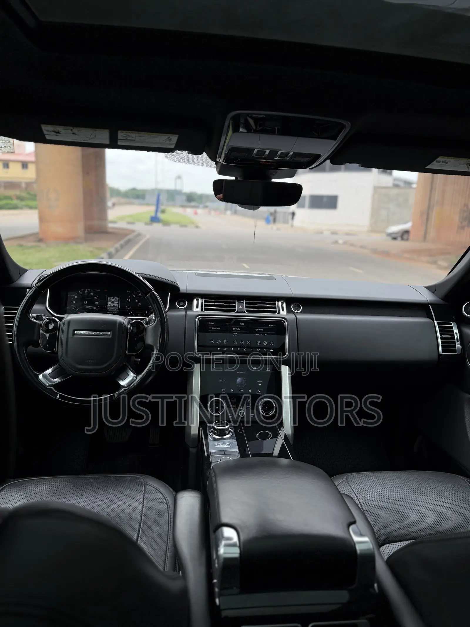 Land Rover Range Rover Vogue 2021 Black