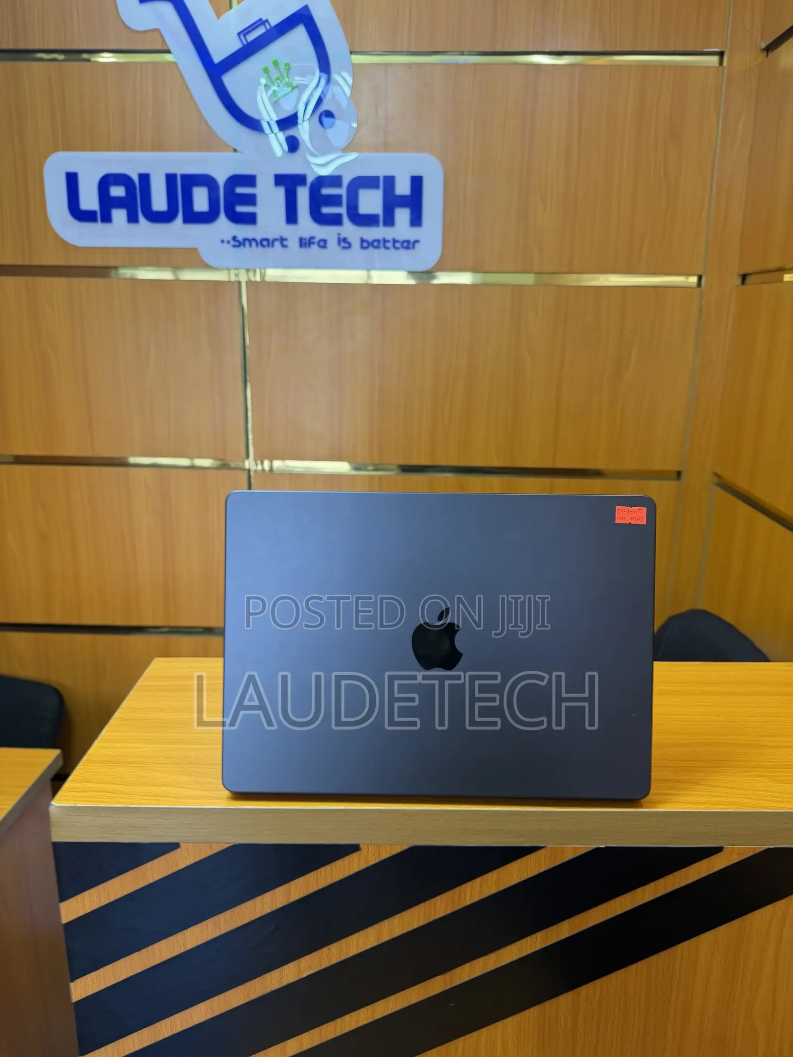 Laptop Apple MacBook Pro 2024 M4 Pro 24GB Apple M4 Pro SSD 512GB