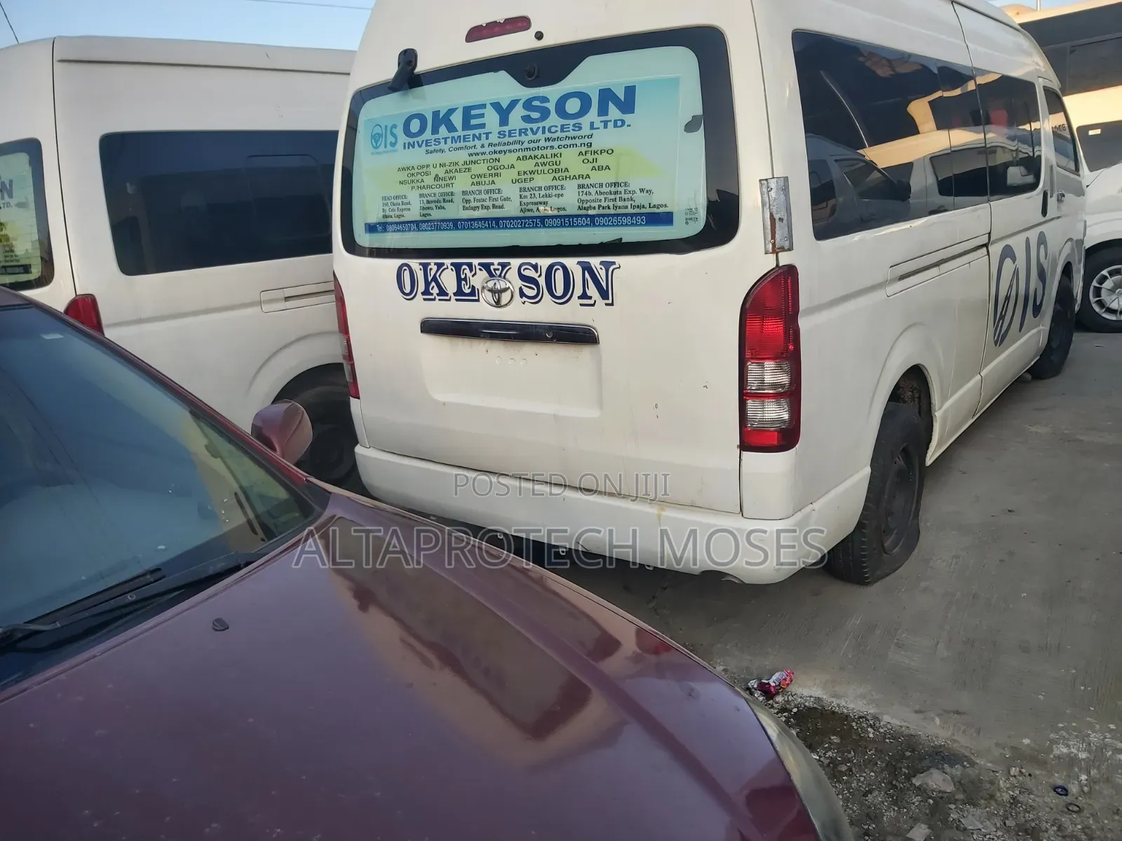 Toyota HiAce 2017 White