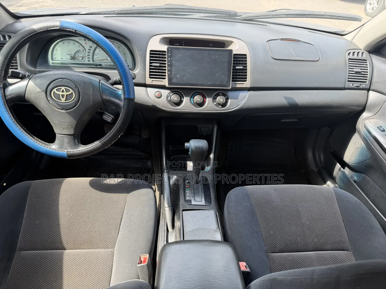 Toyota Camry XLE 4dr Sedan (2.4L 4cyl 4A) 2004 Gray