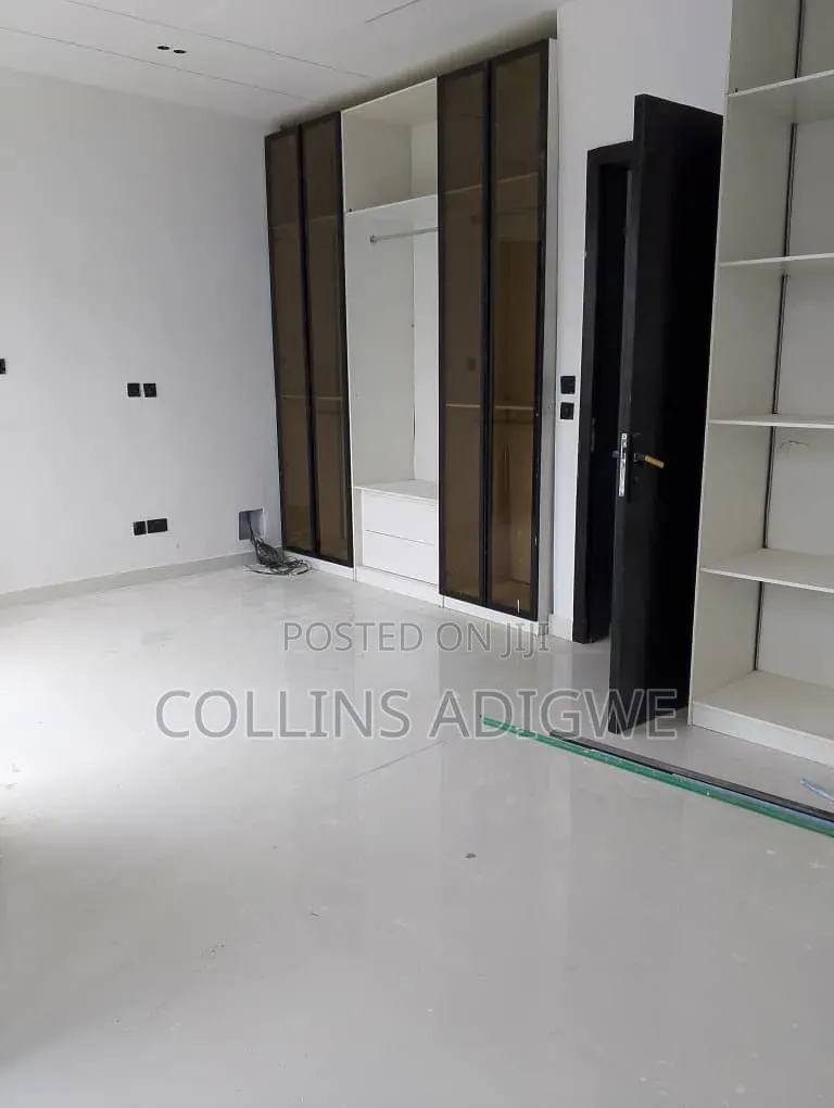 4bdrm Duplex in Peninsula Sangotedo for sale