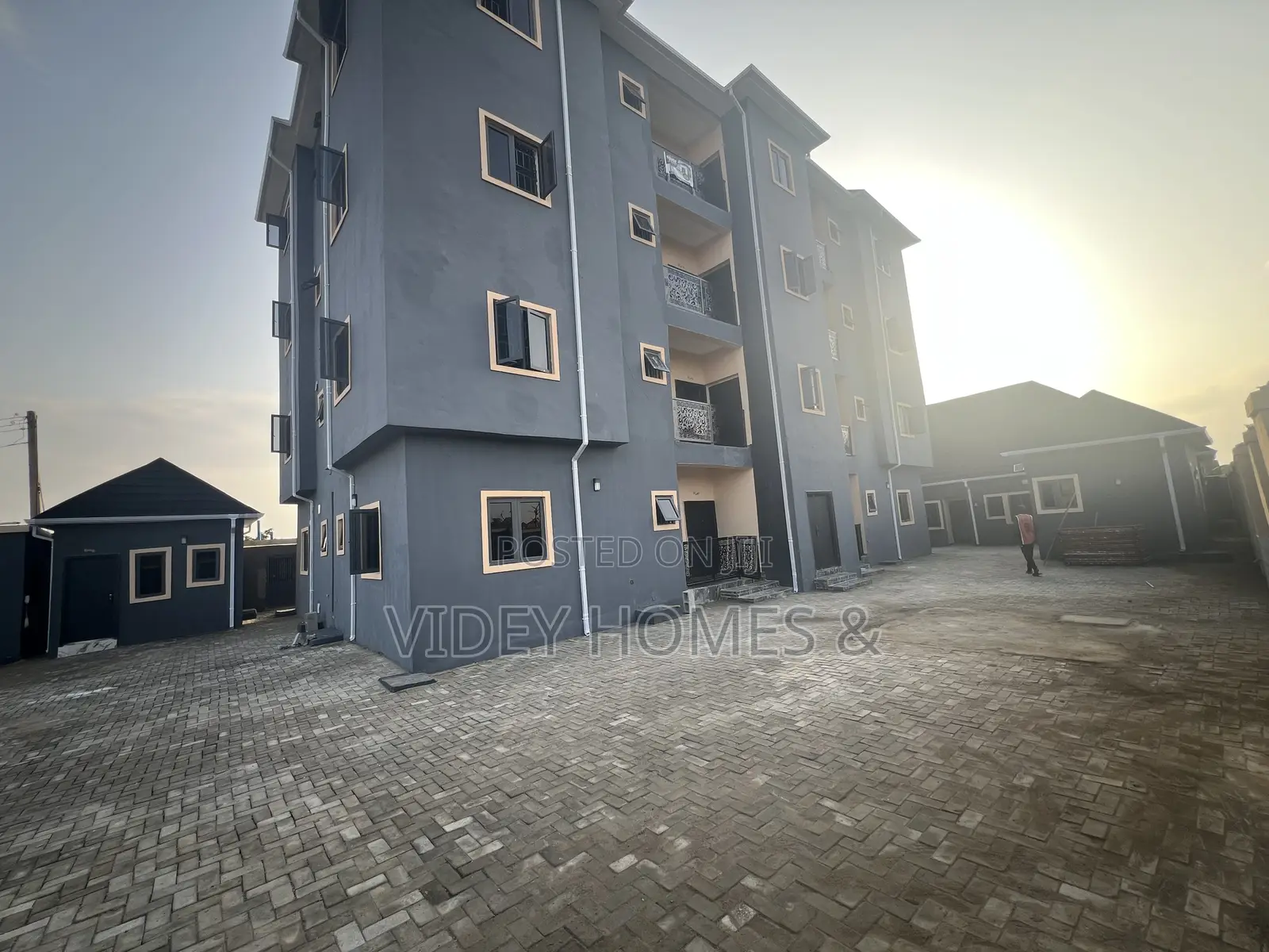 2bdrm Block of Flats in Nnpc Estate, Lokogoma for rent