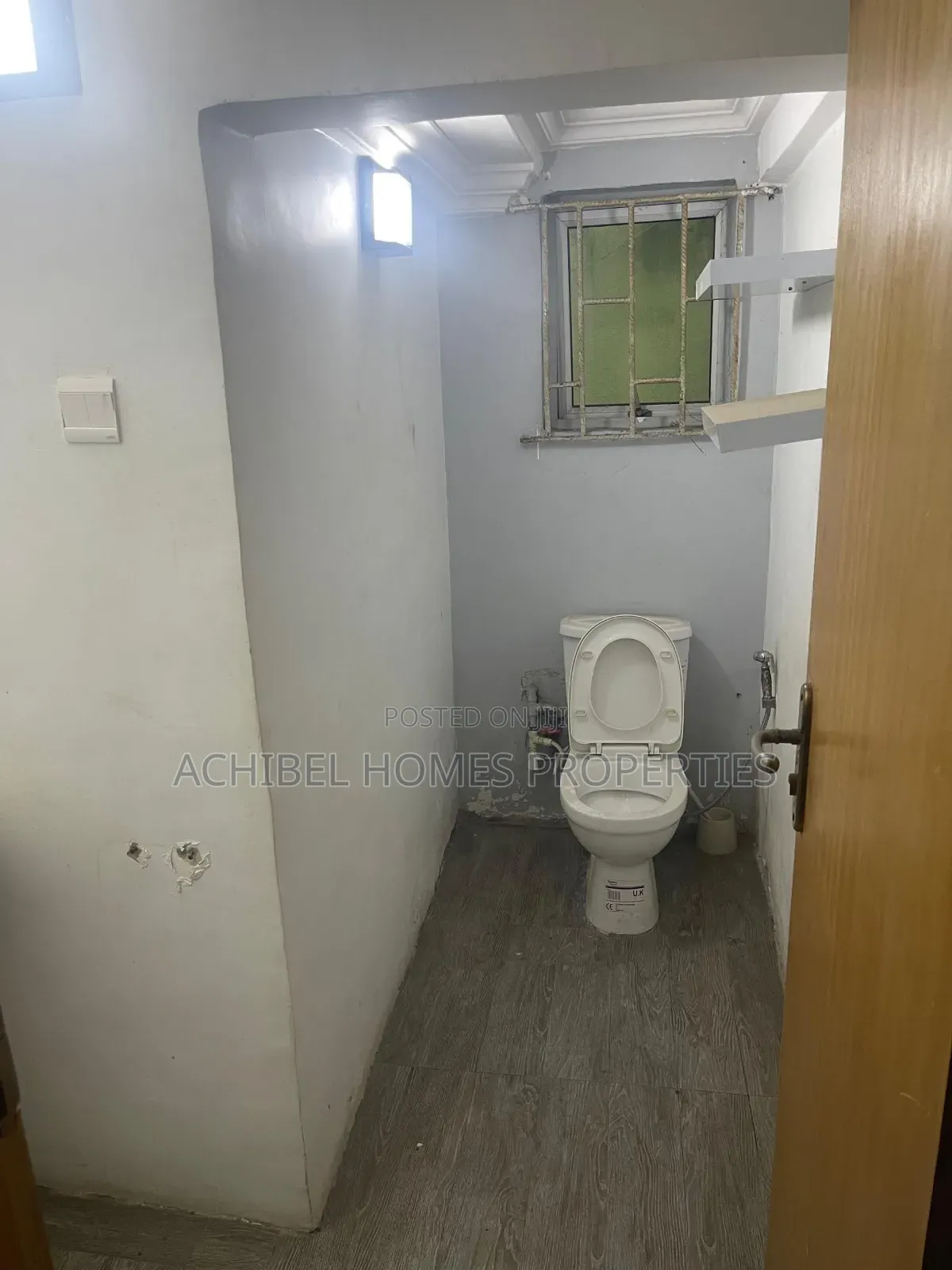 5bdrm Duplex in Off Ogunlana Drive for sale