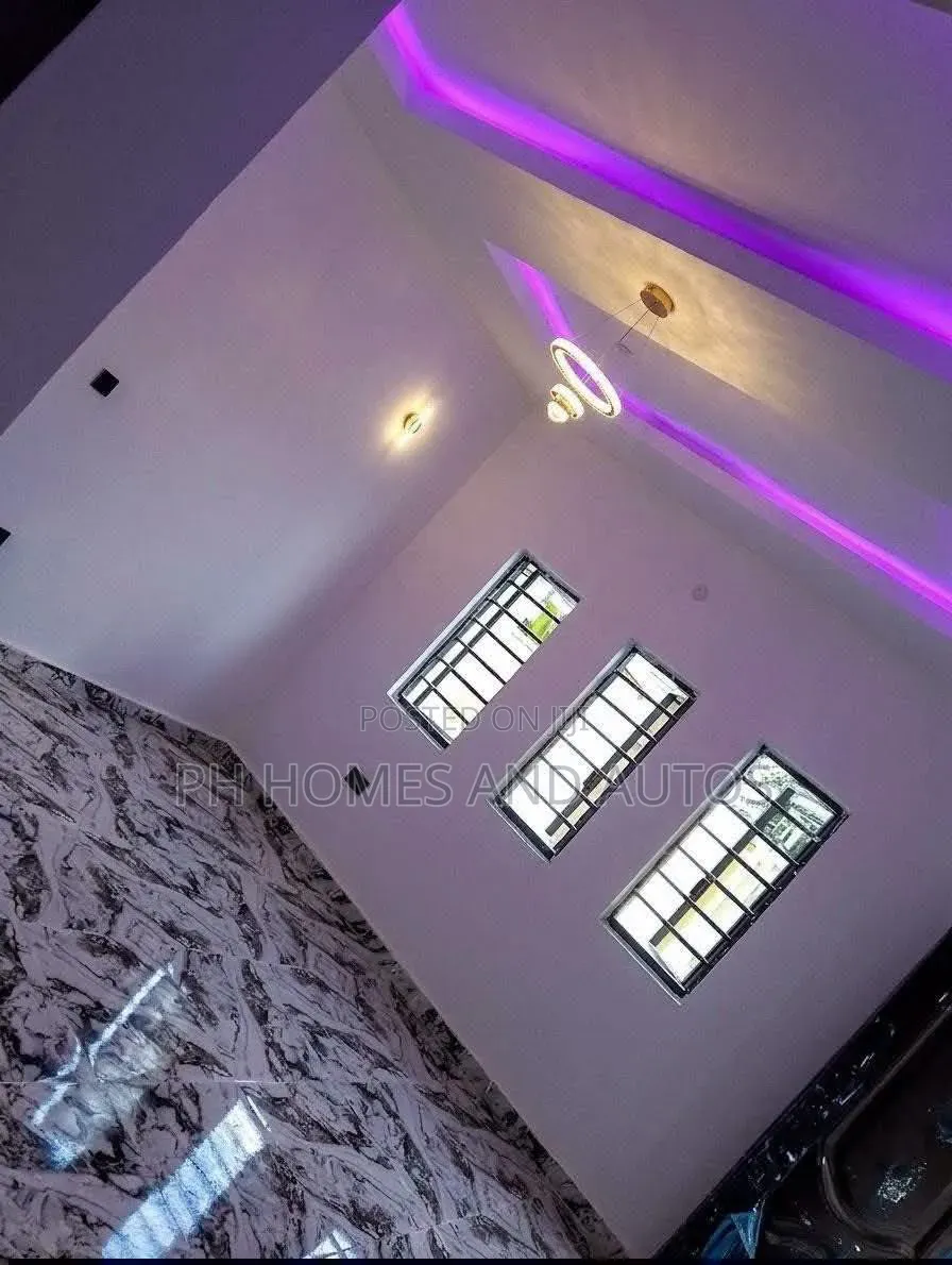 1bdrm Apartment in Off Peter Odili Road, Trans Amadi for rent