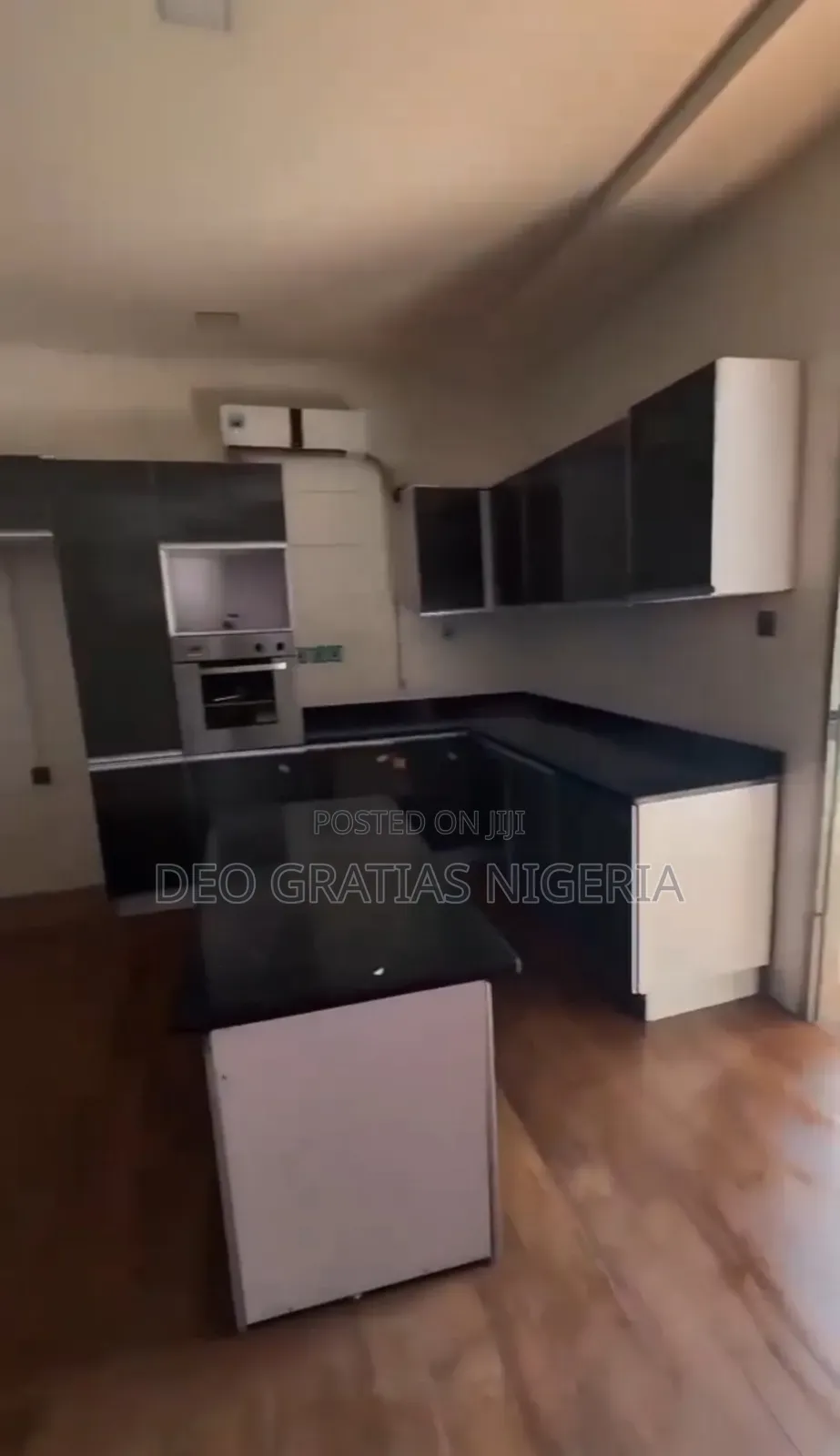 3bdrm Penthouse in Private Property, Katampe Extension for sale