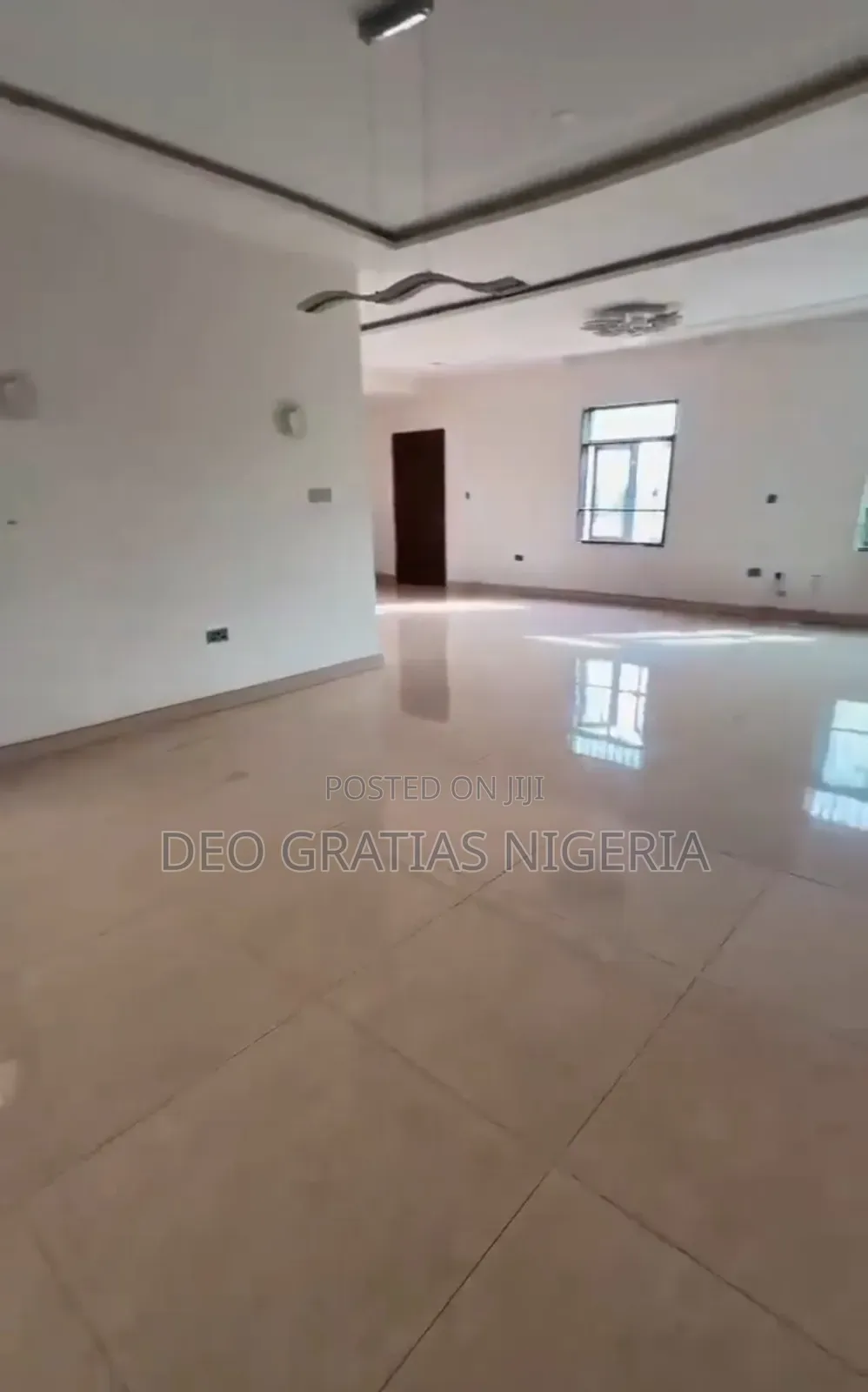 3bdrm Penthouse in Private Property, Katampe Extension for sale