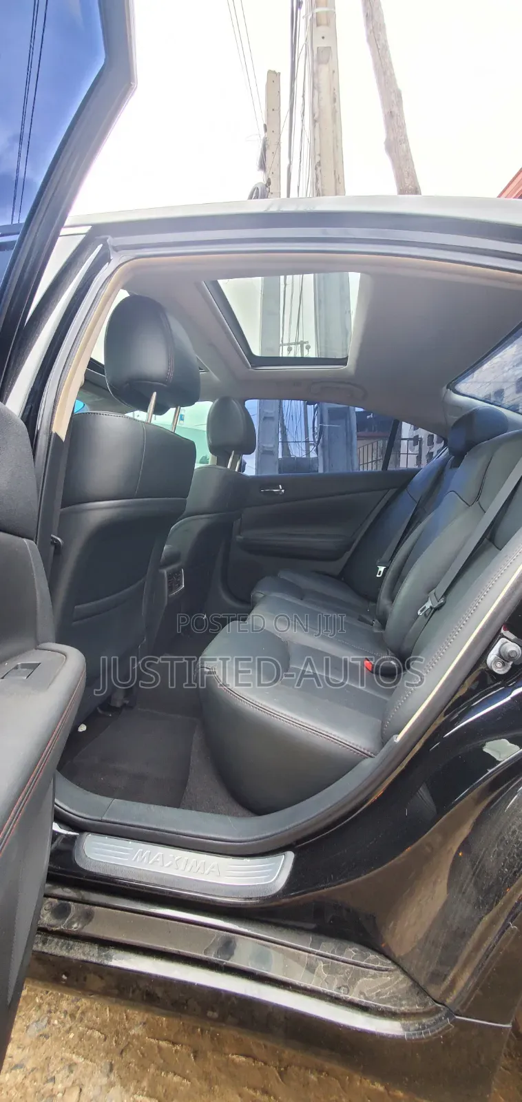 Nissan Altima 2012 Black