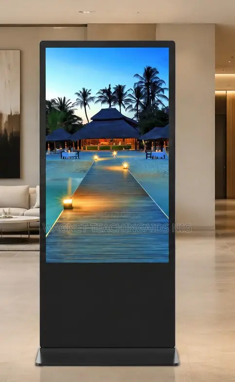 Riotouch Digital Signage Advertisement Display Board