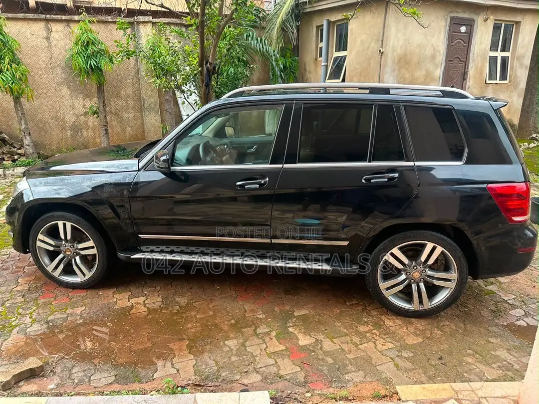 Mercedes-Benz GLK-Class 2014 Black