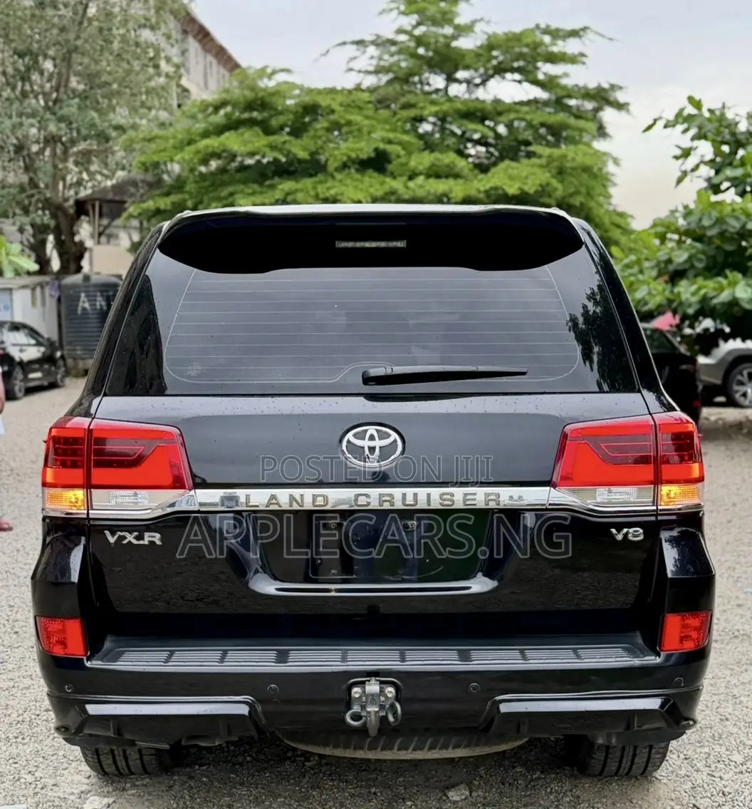 Toyota Land Cruiser 2019 Black