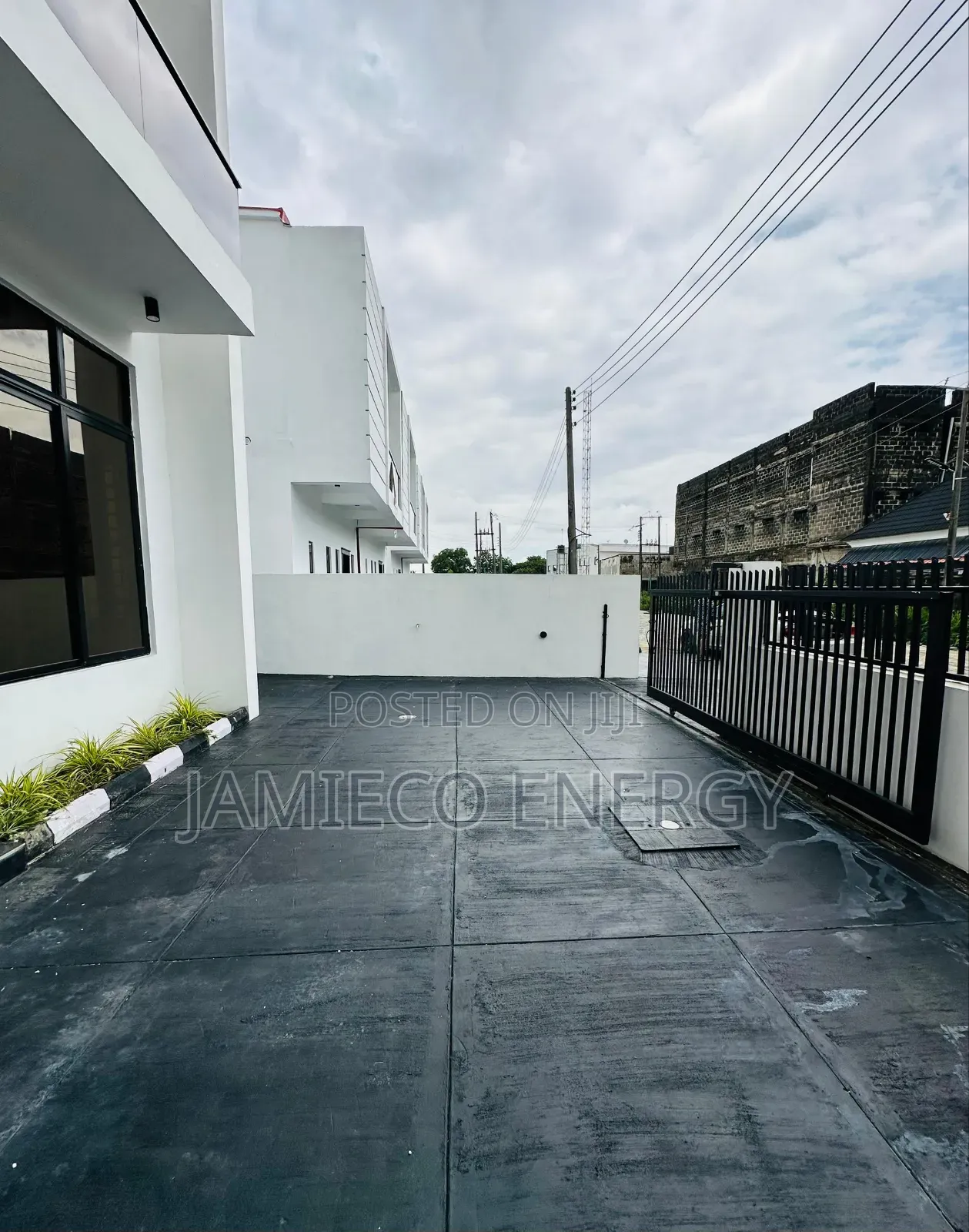 4bdrm Duplex in Sangotedo for sale